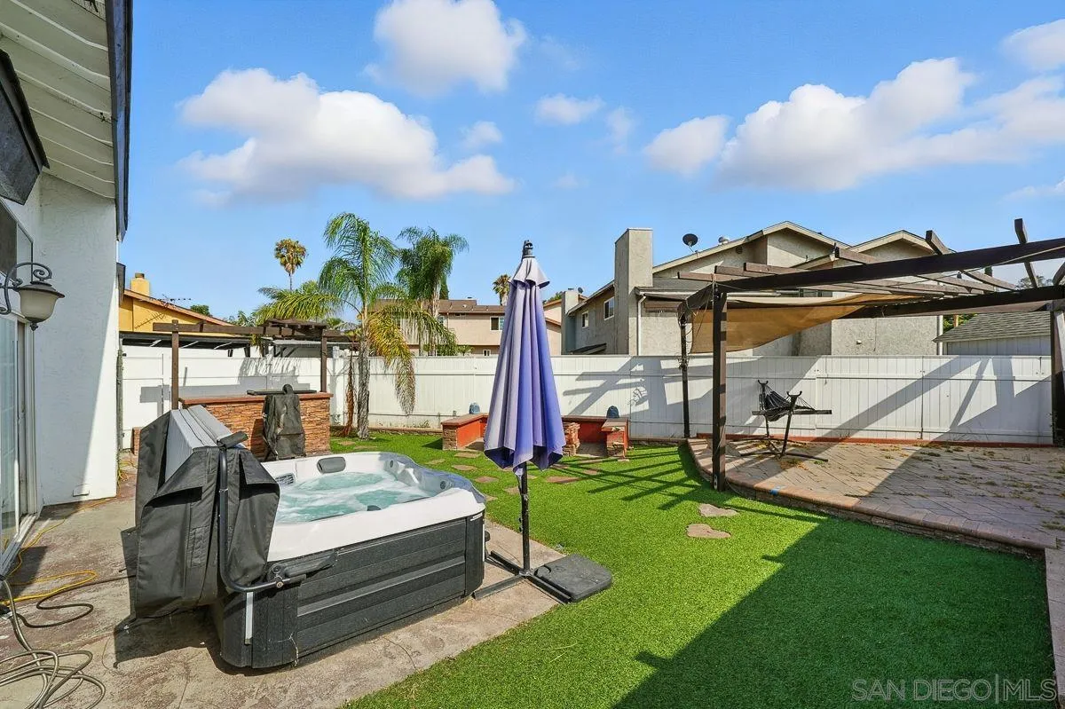 https://cdn.realtyfeed.com/cdn/127/250035222/0005abdbd9066bfd223cec47e6aafb12.webp