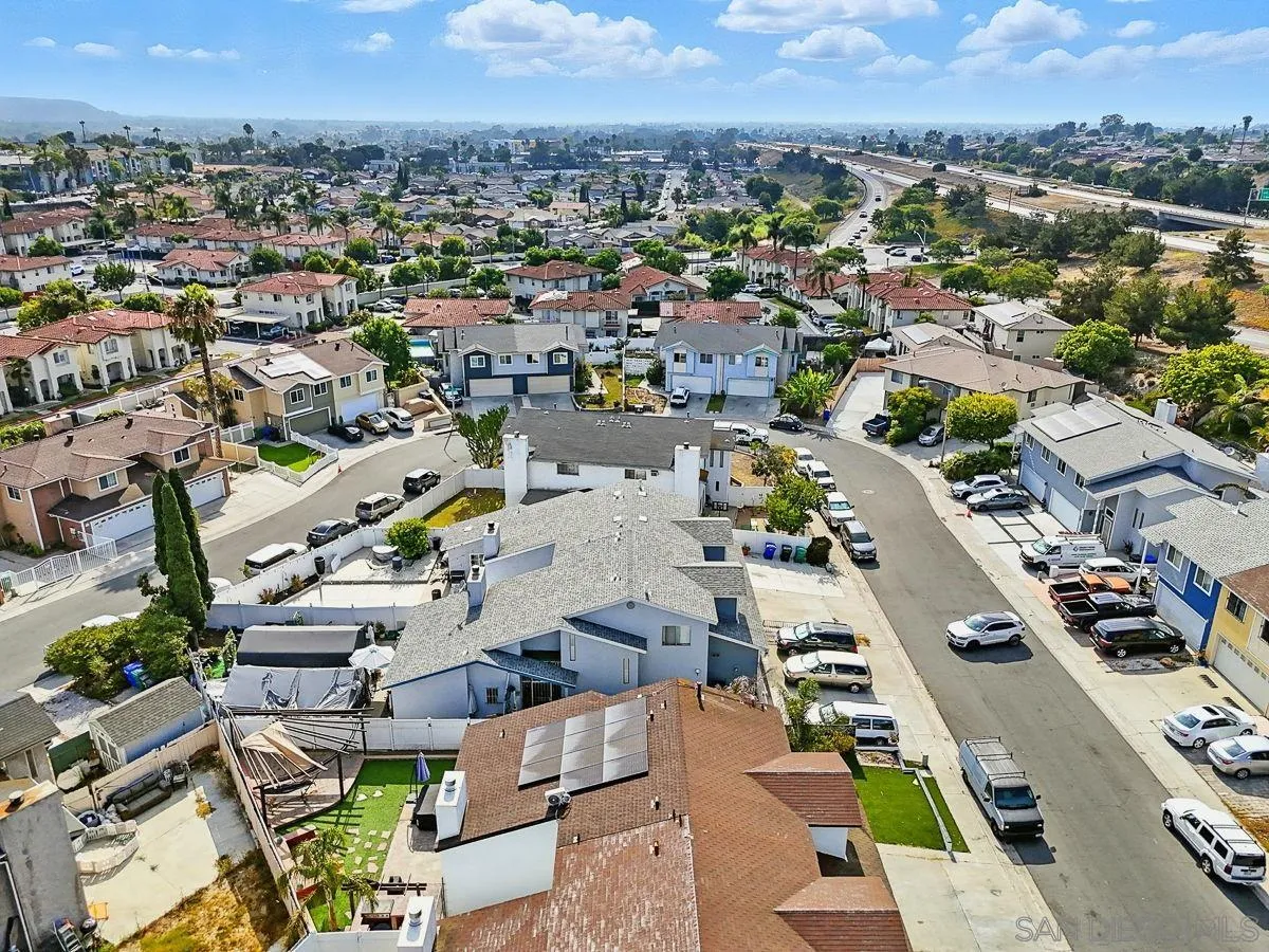 https://cdn.realtyfeed.com/cdn/127/250035222/299094865df8ed92e65f34835b116352.webp