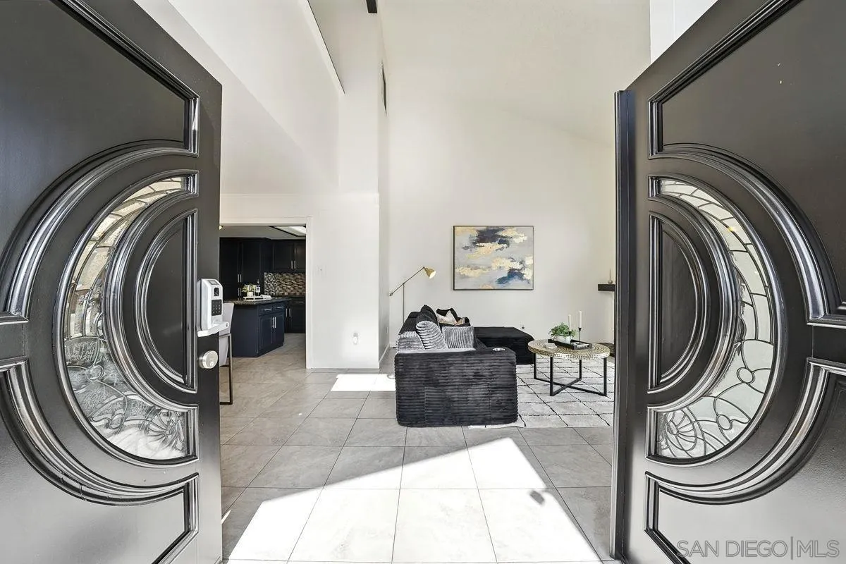https://cdn.realtyfeed.com/cdn/127/250035222/72f88b5383fe3cac3dd9a655e4f322f8.webp