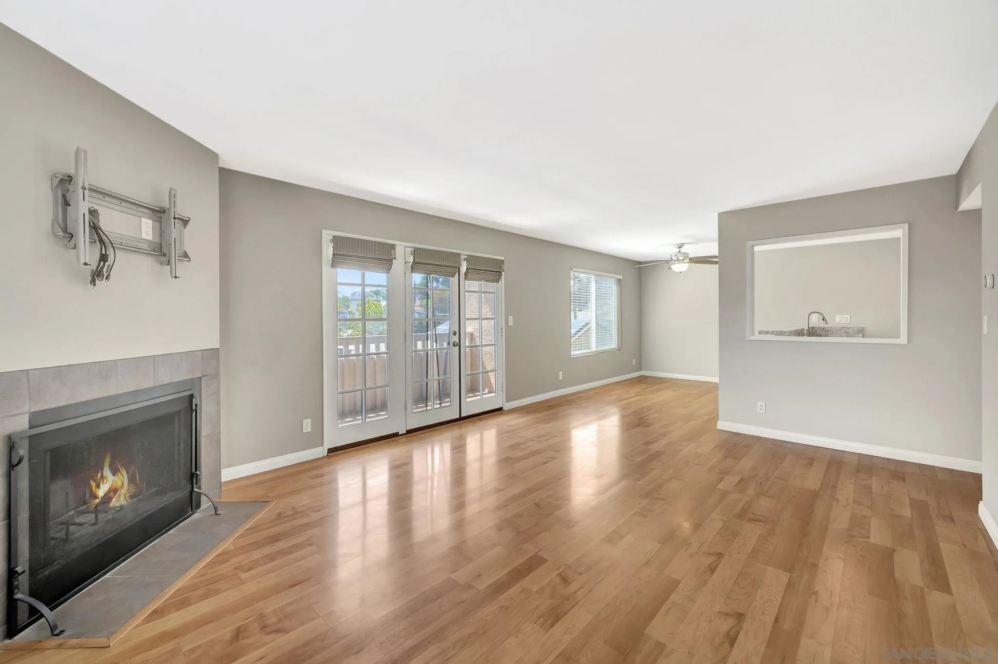 Photo #4: 250035225 Listing 