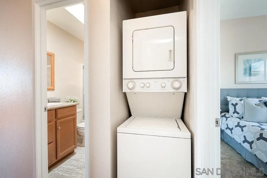 Photo #17: 250035237 Listing: Photo #17