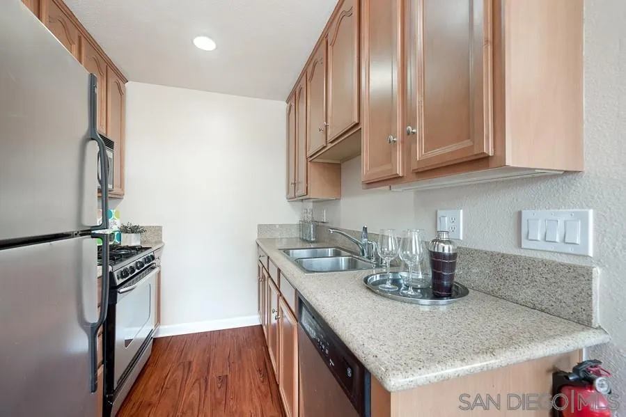 Photo #5: 250035237 Listing 
