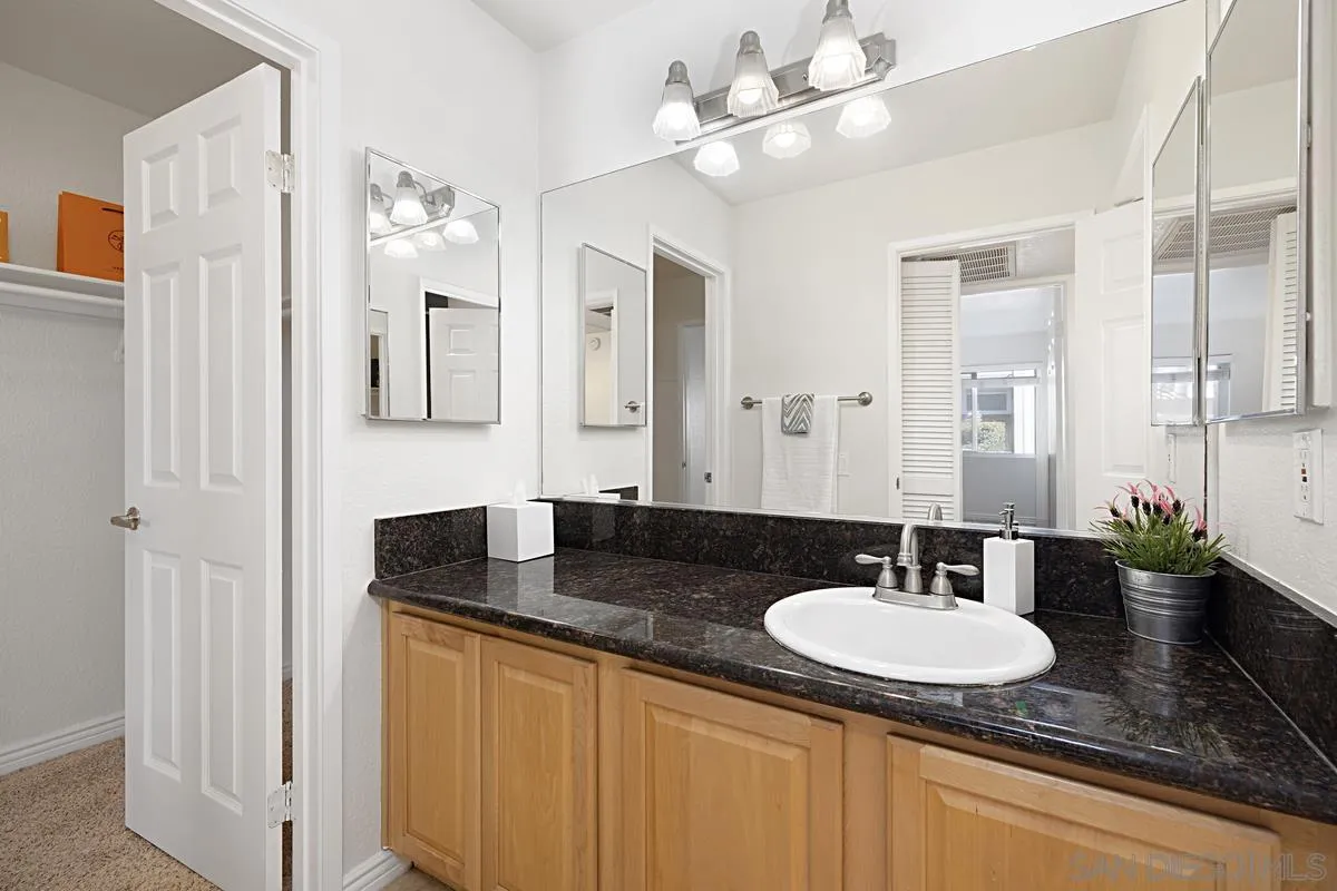 Photo #20: 250035239 Listing: Photo #20