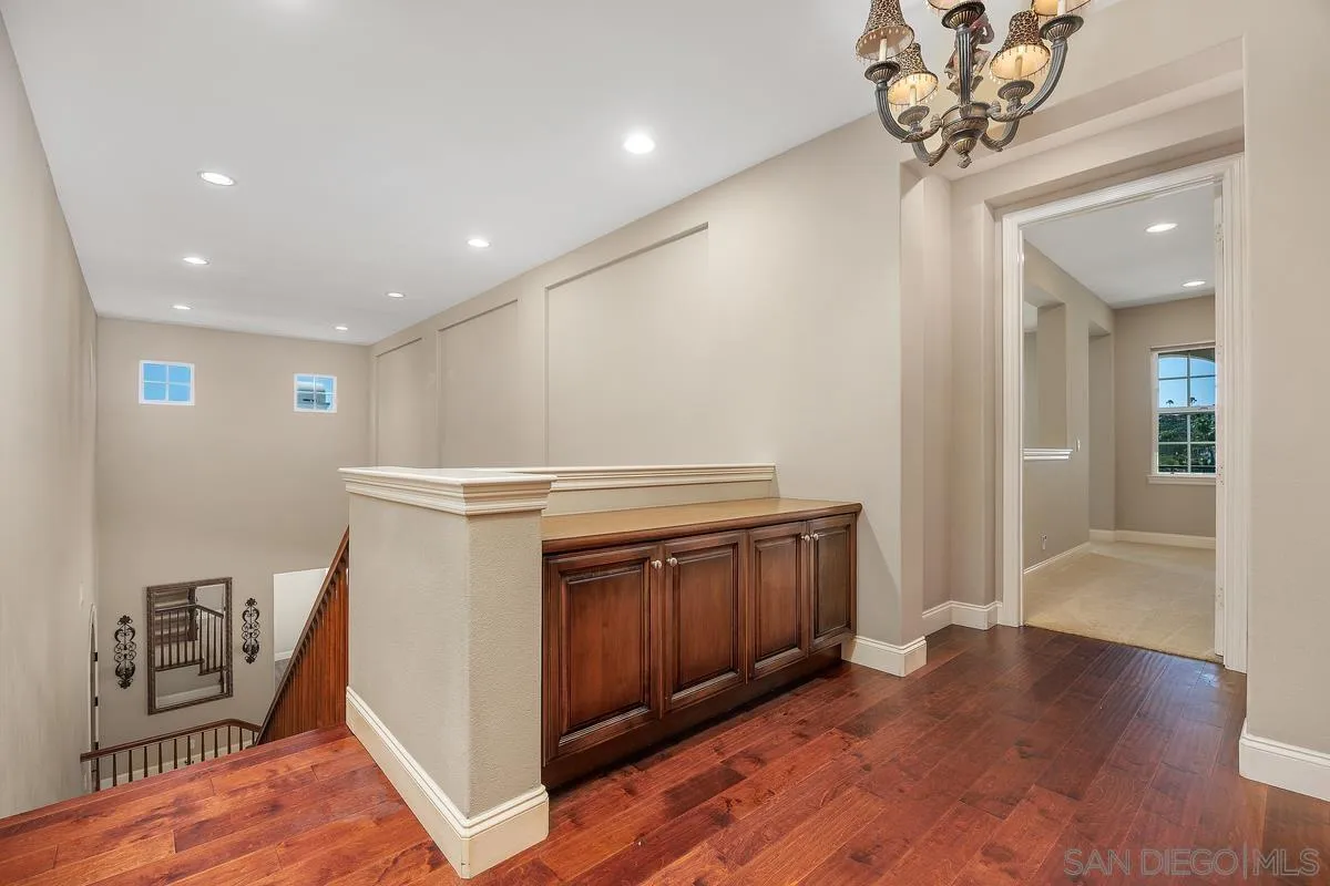 https://cdn.realtyfeed.com/cdn/127/250035247/ac3e3c0e531e2a255a2272d299833b3c.webp