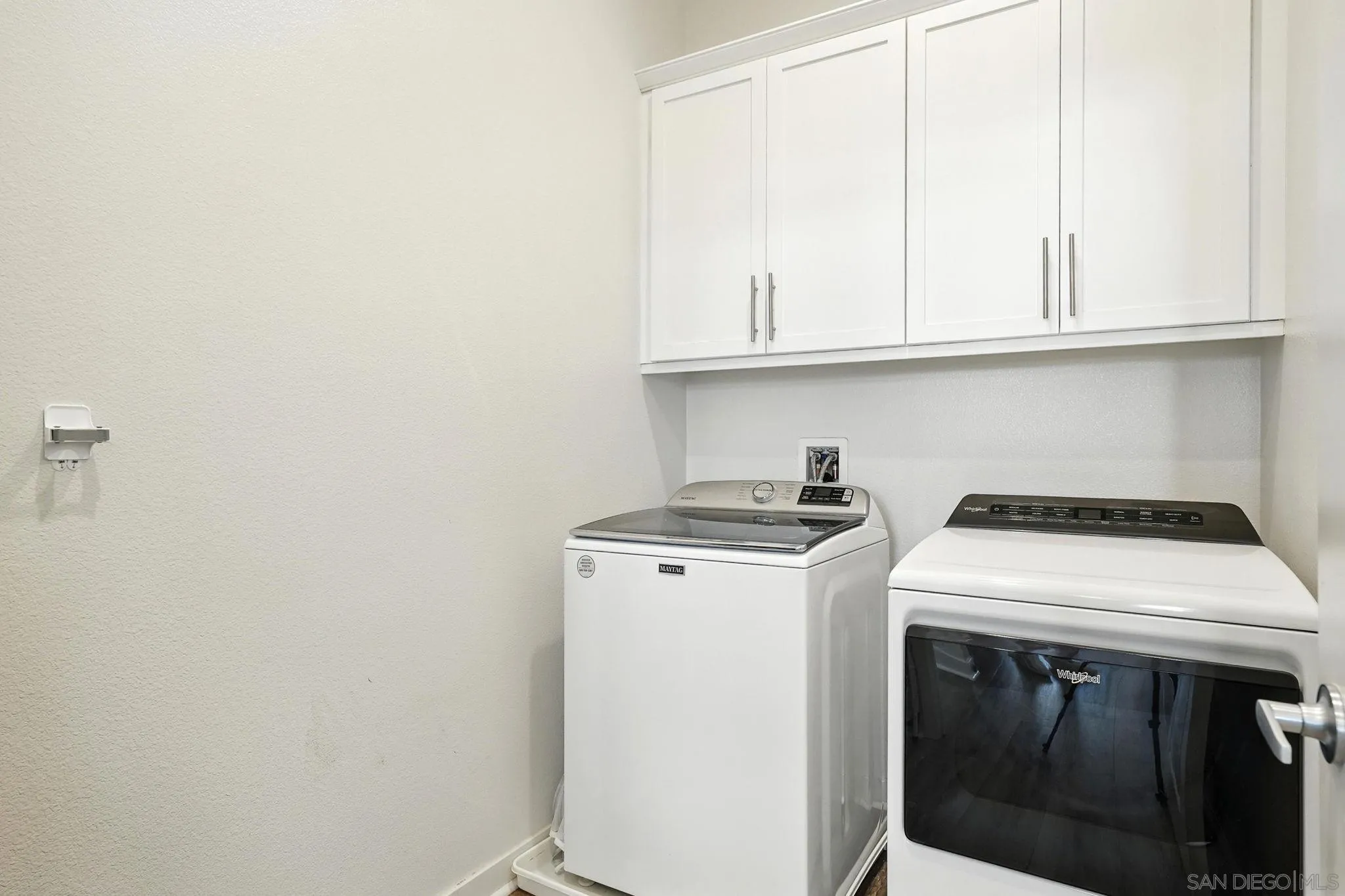 https://cdn.realtyfeed.com/cdn/127/250035250/3e4a0e0c908410322267768fbfdb9093.webp