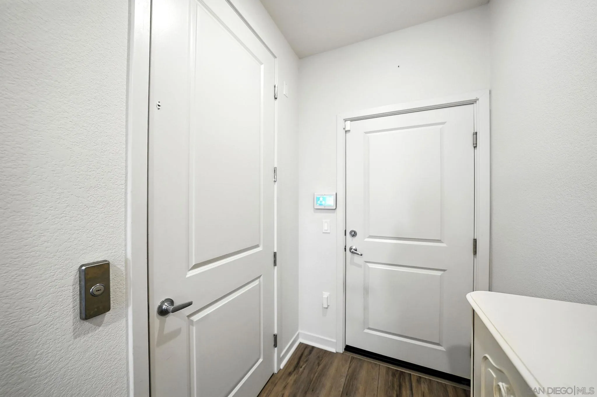 https://cdn.realtyfeed.com/cdn/127/250035250/6af0ac71af0e0439d10698603af42f75.webp