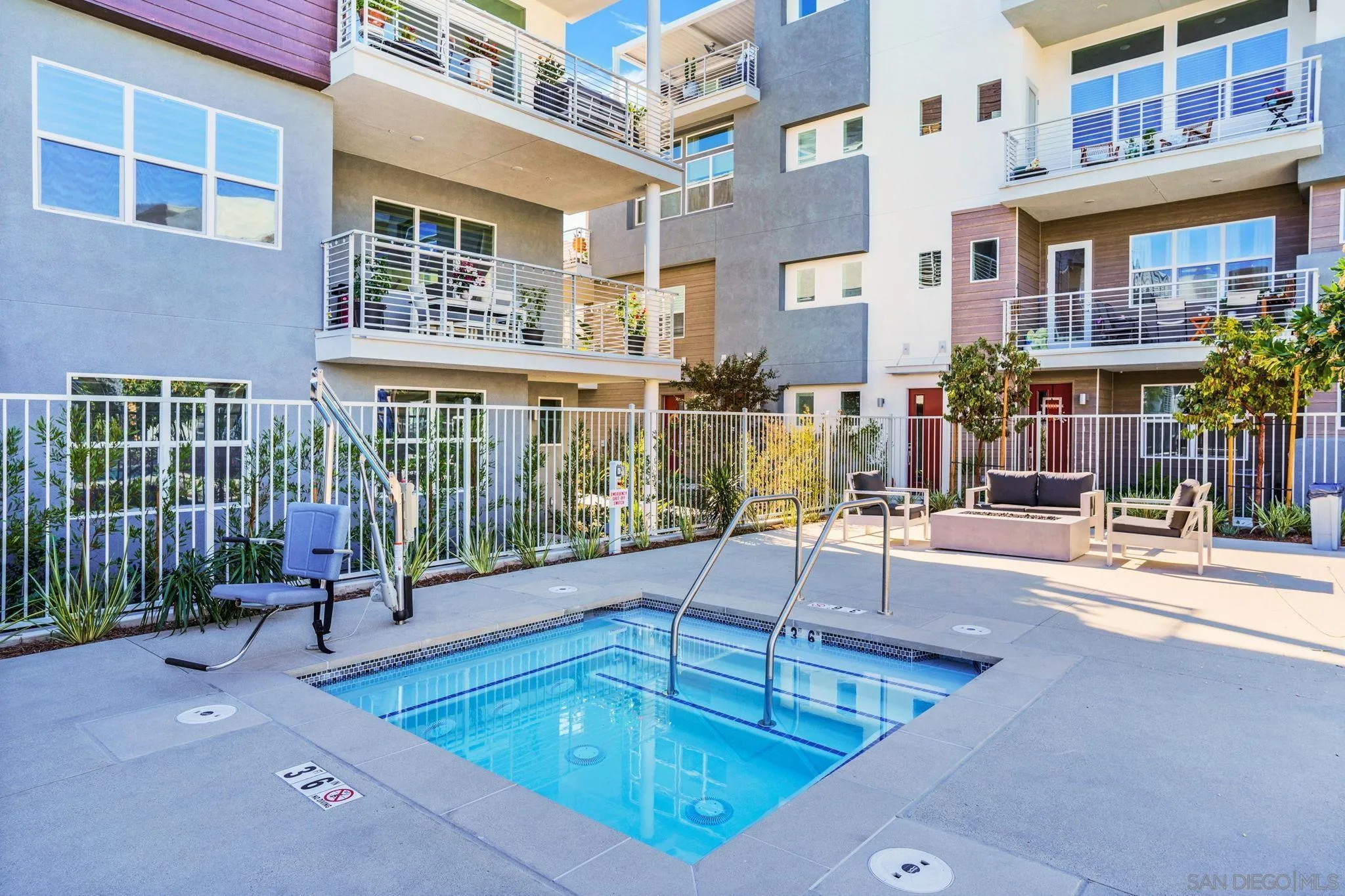 https://cdn.realtyfeed.com/cdn/127/250035250/d25b03b60ca335eea994a1251dcdff48.webp