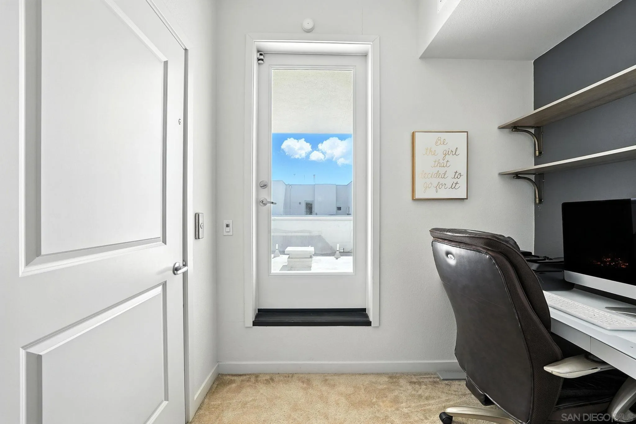 https://cdn.realtyfeed.com/cdn/127/250035250/deb15157c32b8f1f99a728ab476415fd.webp