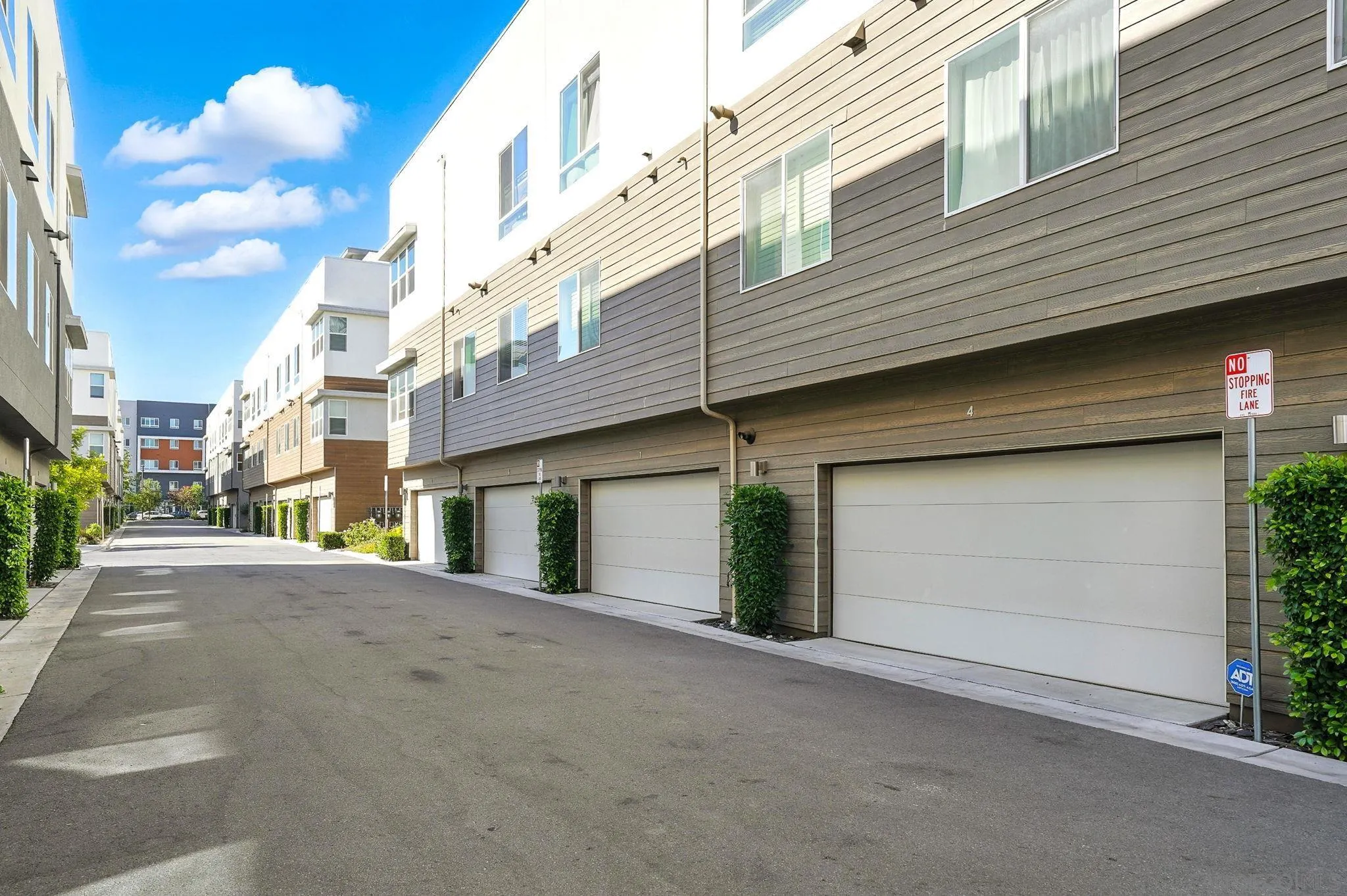 https://cdn.realtyfeed.com/cdn/127/250035250/ebb213a7b47a45997318d1c684777f00.webp