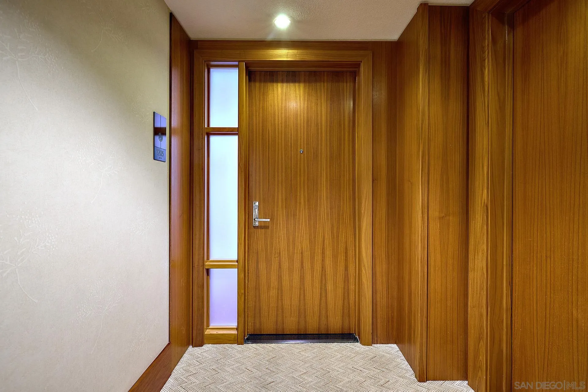 Photo #2: 250035258 Listing 