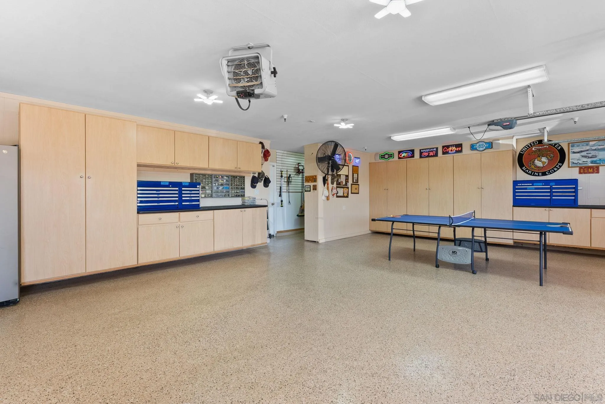 https://cdn.realtyfeed.com/cdn/127/250035270/428d1b9a97c38b6903ed40a28677d2f2.webp