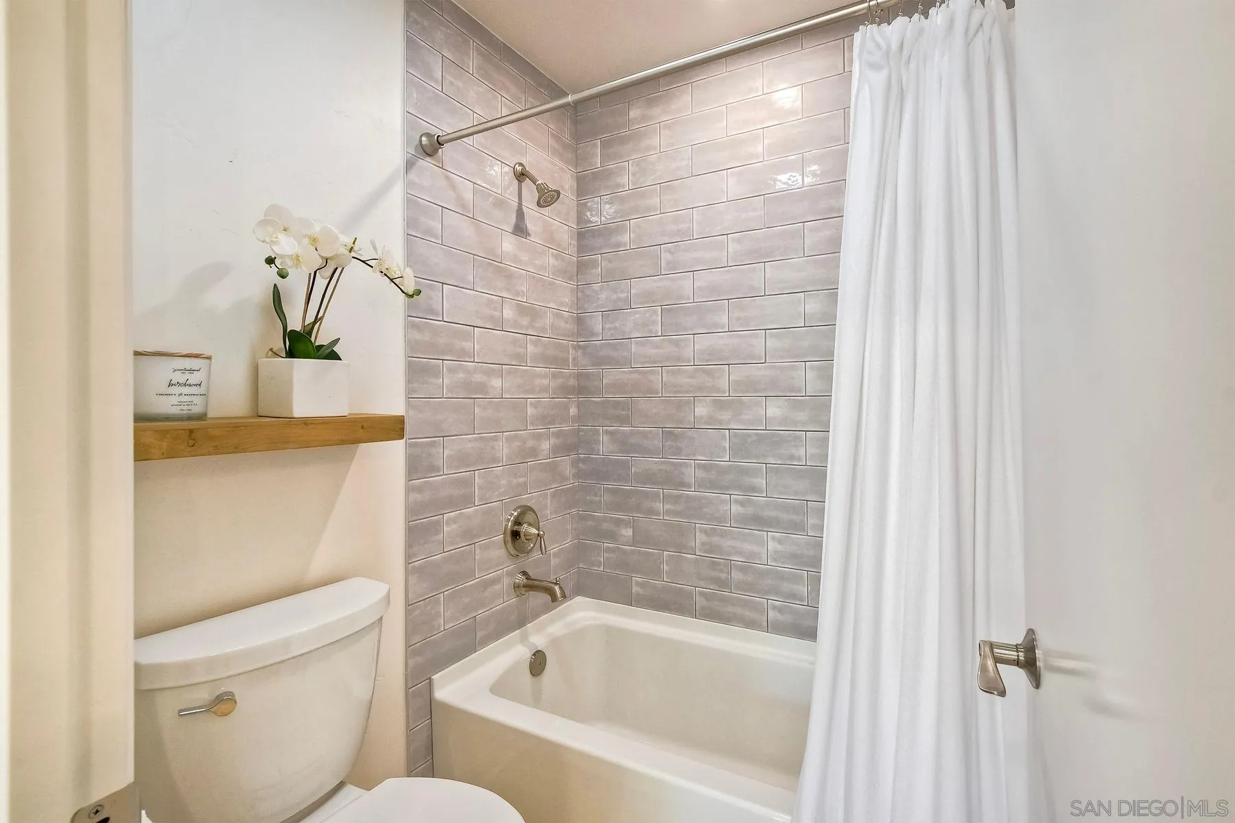 Photo #25: 250035274 Listing: Photo #25