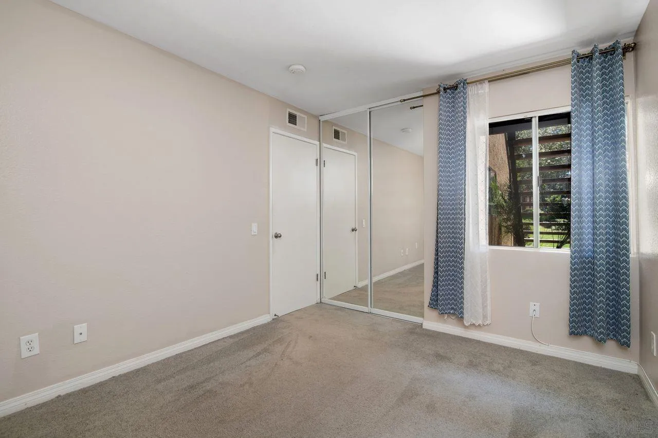 Photo #29: 250035277 Listing: Photo #29