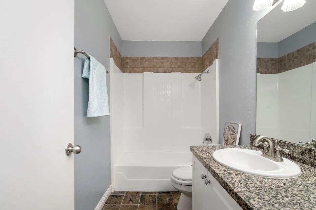 Photo #32: 250035277 Listing: Photo #32