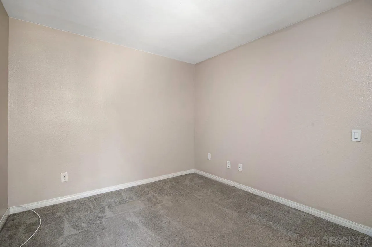Photo #30: 250035277 Listing: Photo #30