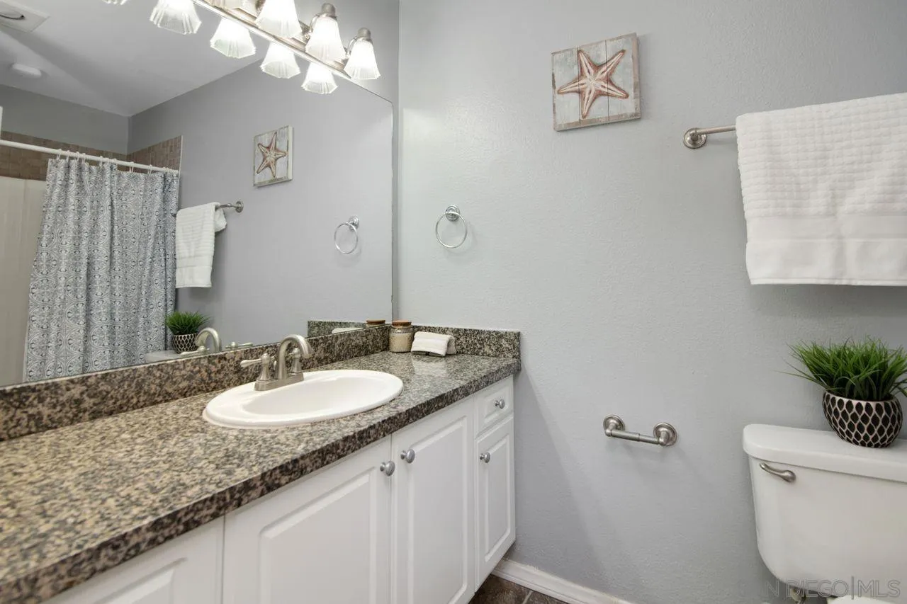 Photo #25: 250035277 Listing: Photo #25