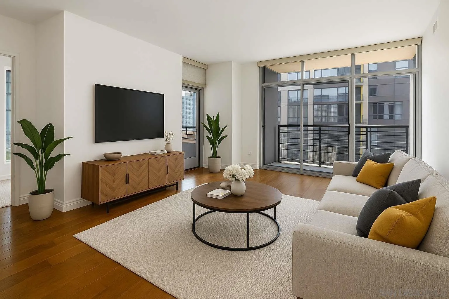 Photo #2: 250035282 Listing 