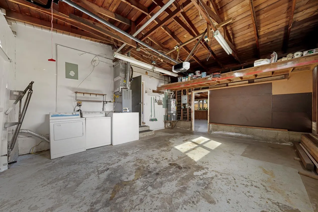 https://cdn.realtyfeed.com/cdn/127/250035286/7546e5897a04d154655afd3d4800452d.webp