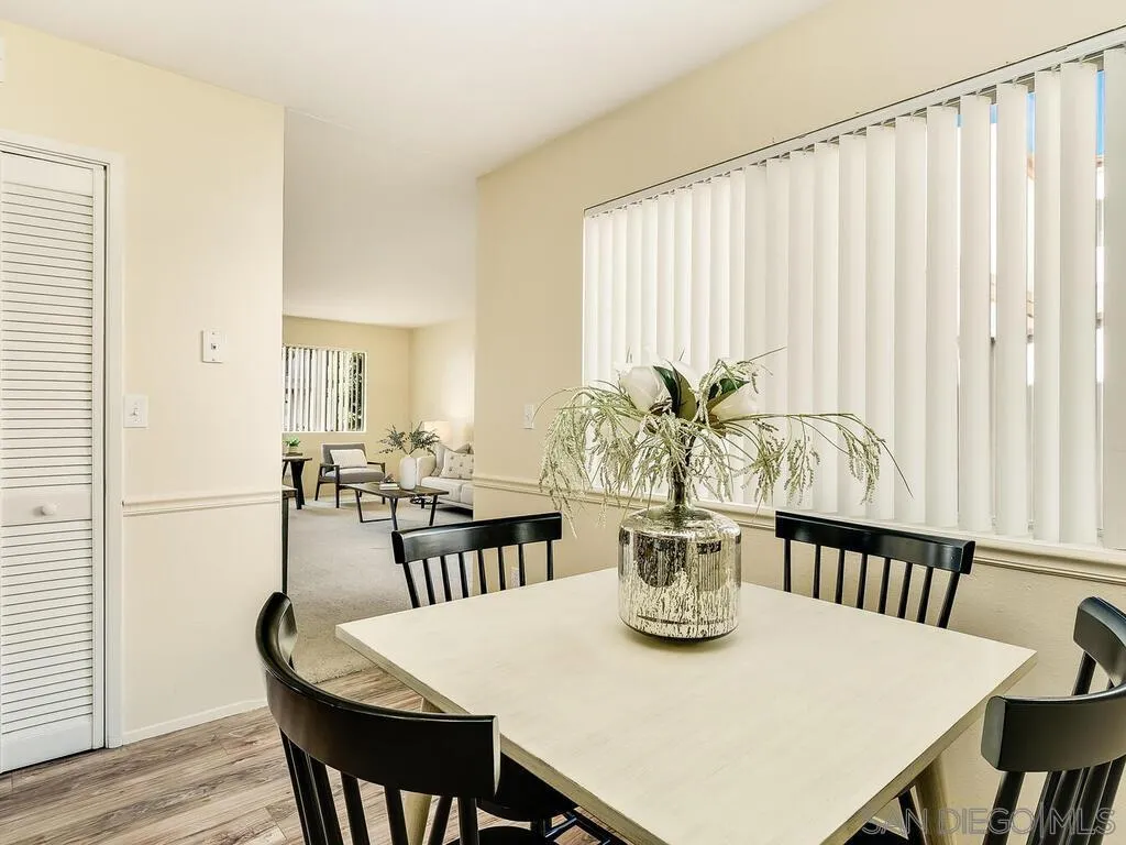 Photo #7: 250035301 Listing: Photo #7