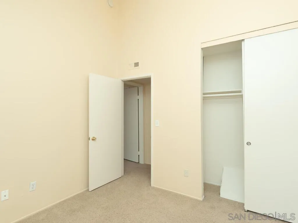 Photo #19: 250035301 Listing: Photo #19