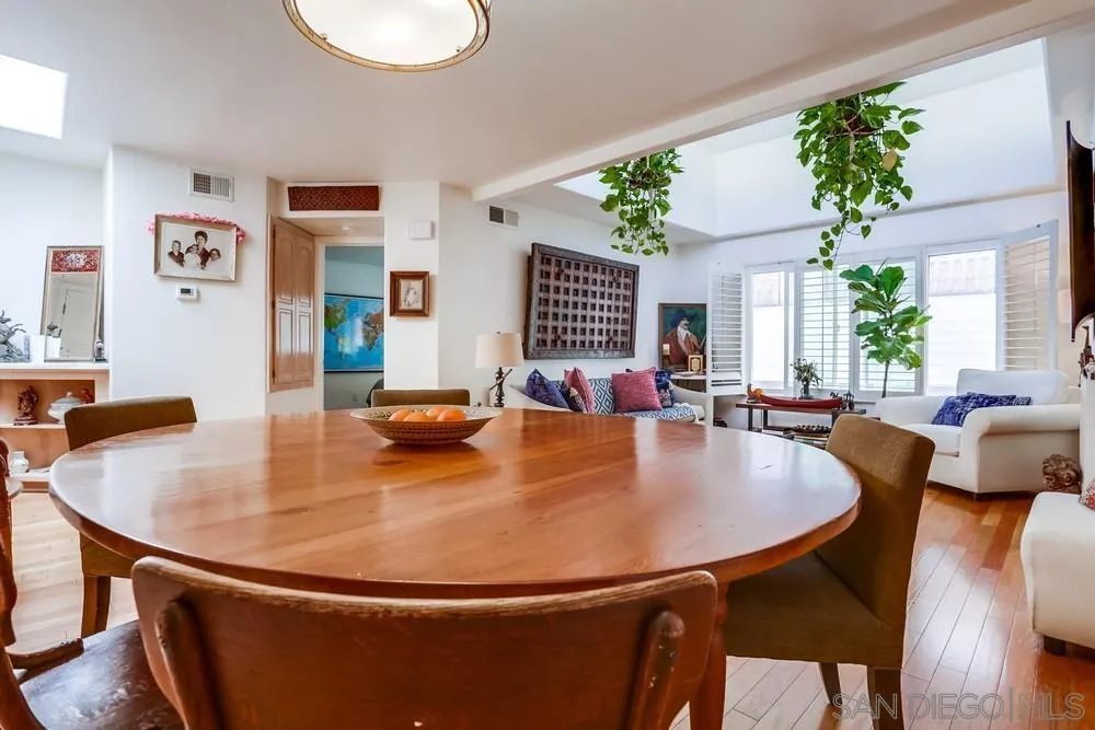 Photo #6: 250035307 Listing 