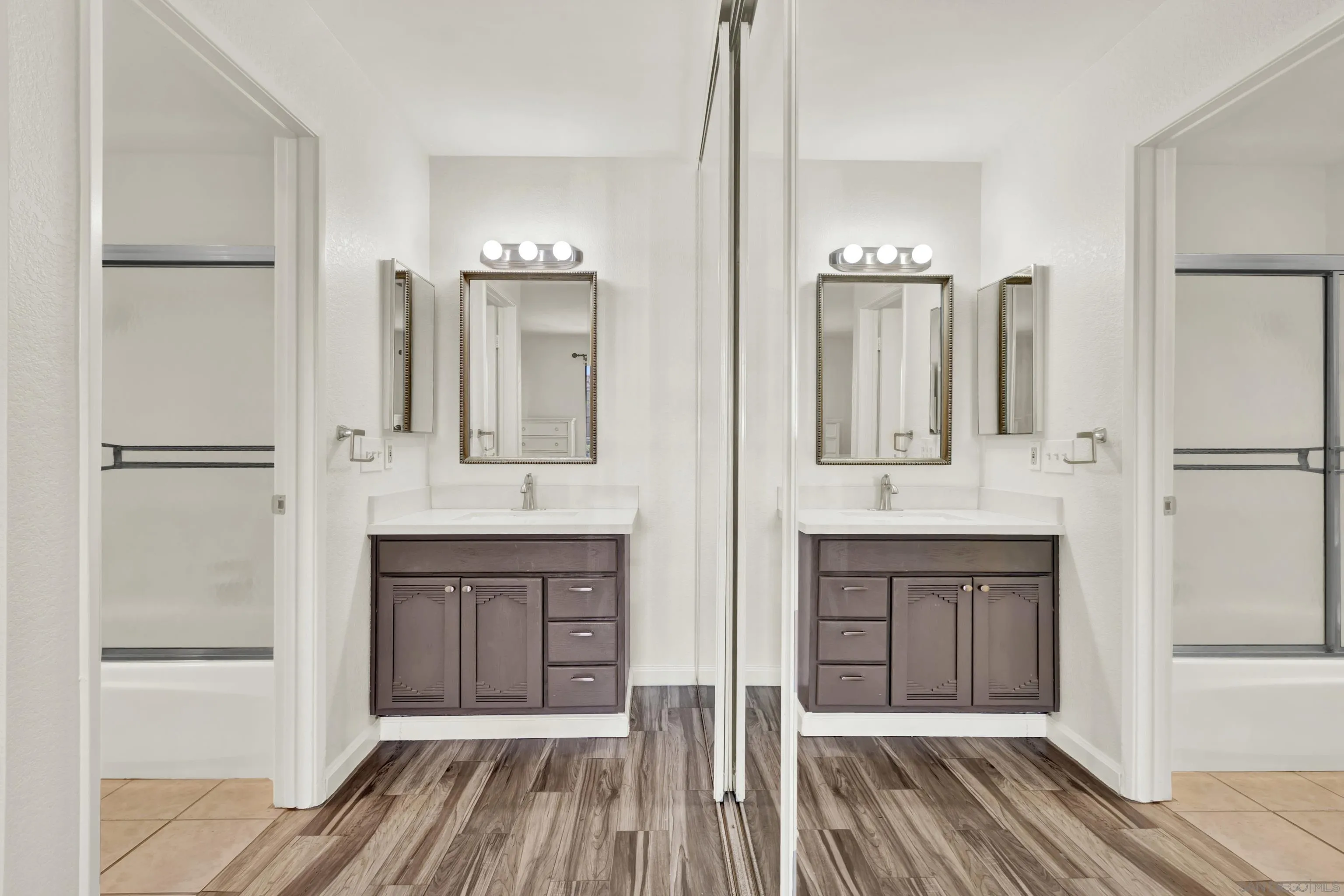 Photo #12: 250035309 Listing: Photo #12