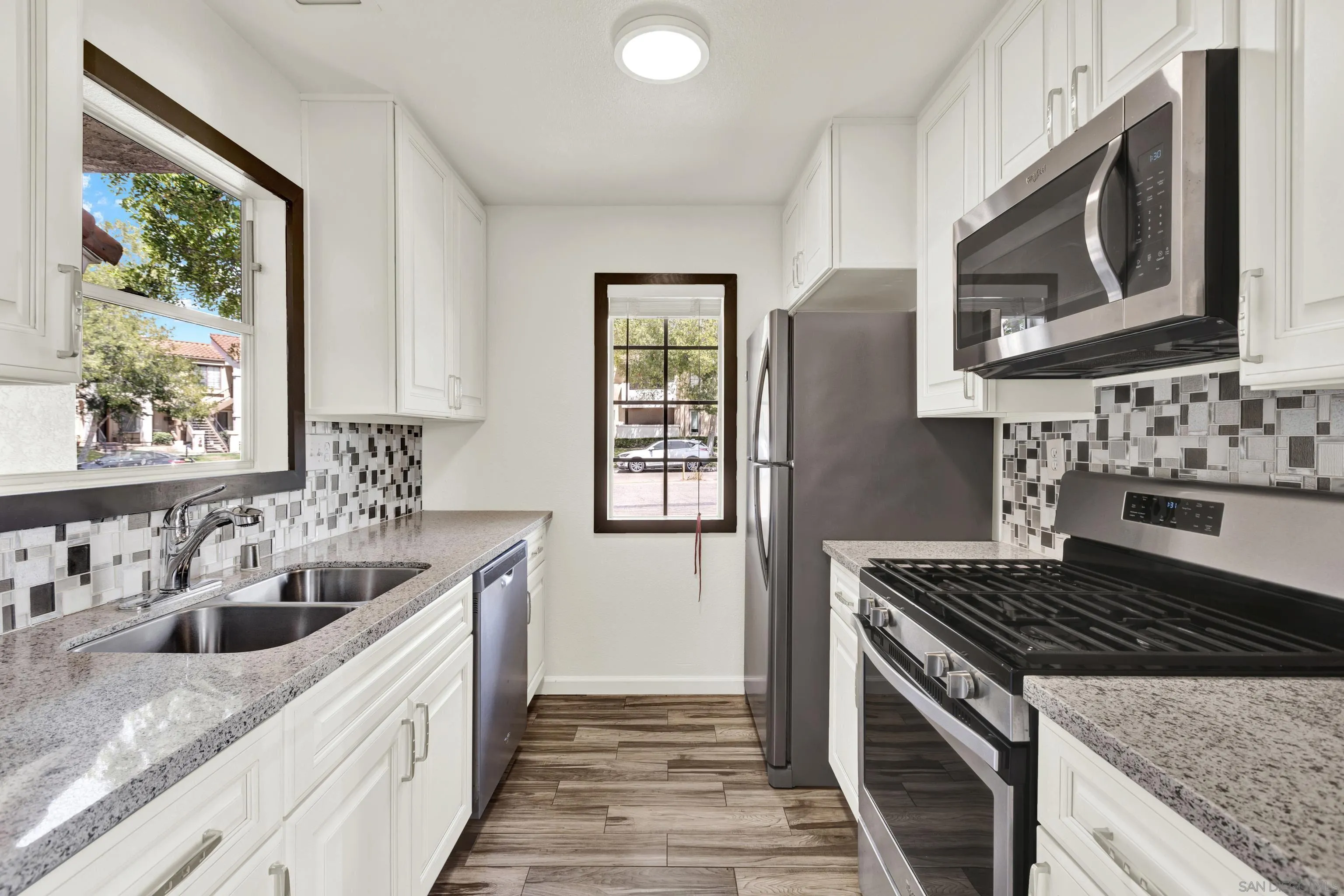 Photo #8: 250035309 Listing: Photo #8