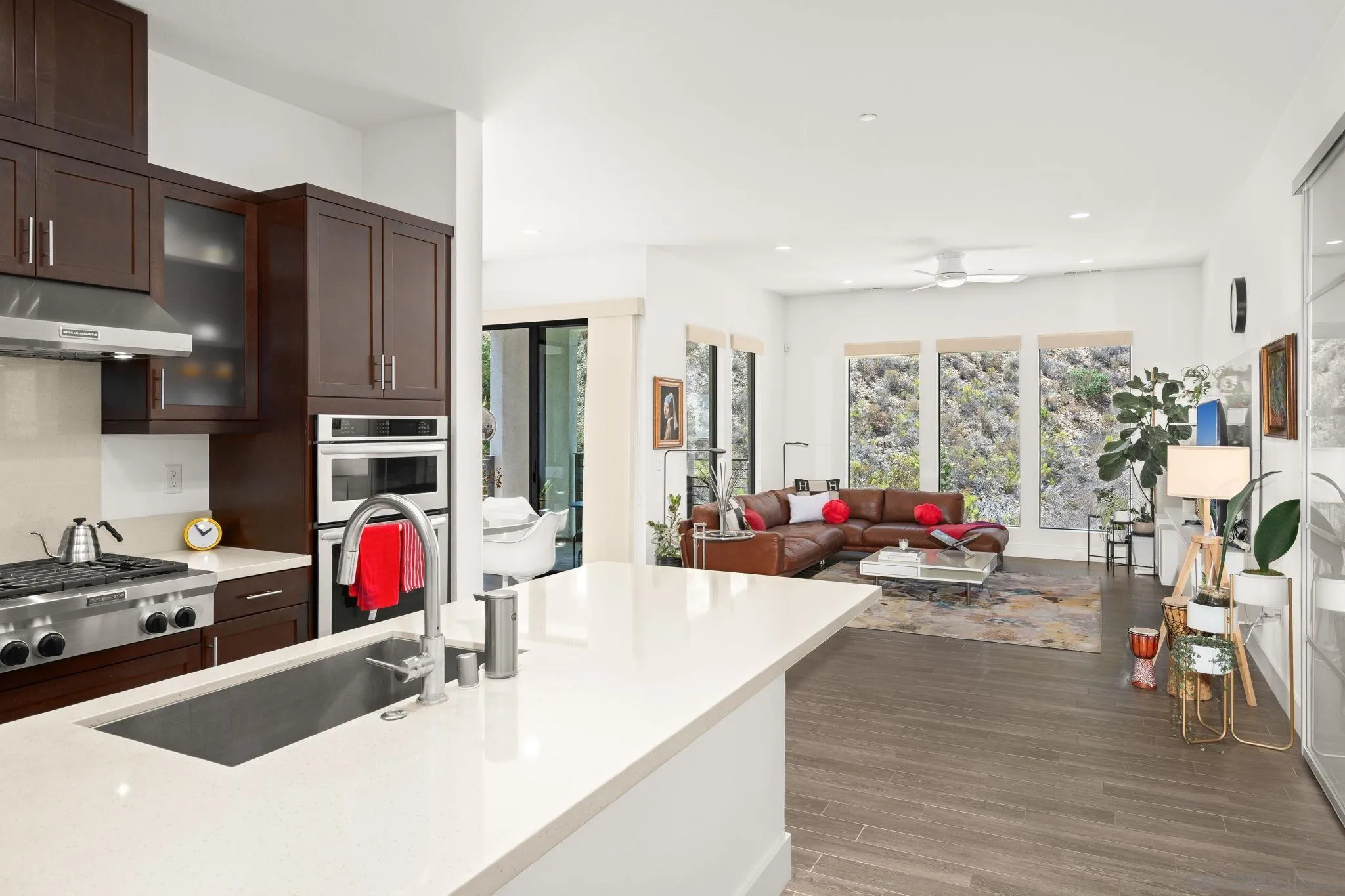 Photo #7: 250035319 Listing: Photo #7