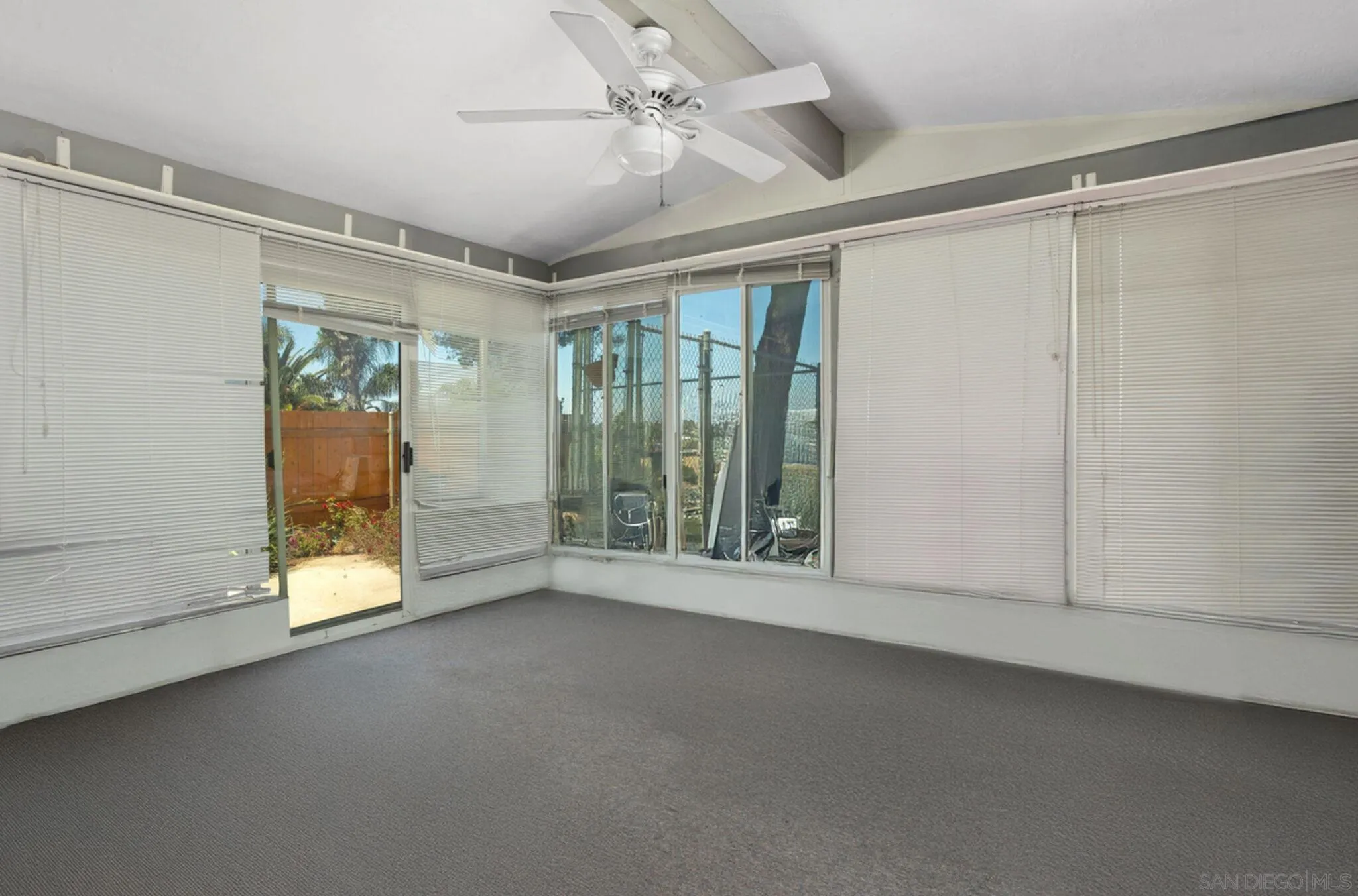 https://cdn.realtyfeed.com/cdn/127/250035322/ddb168ef4e1302770325617e31660831.webp