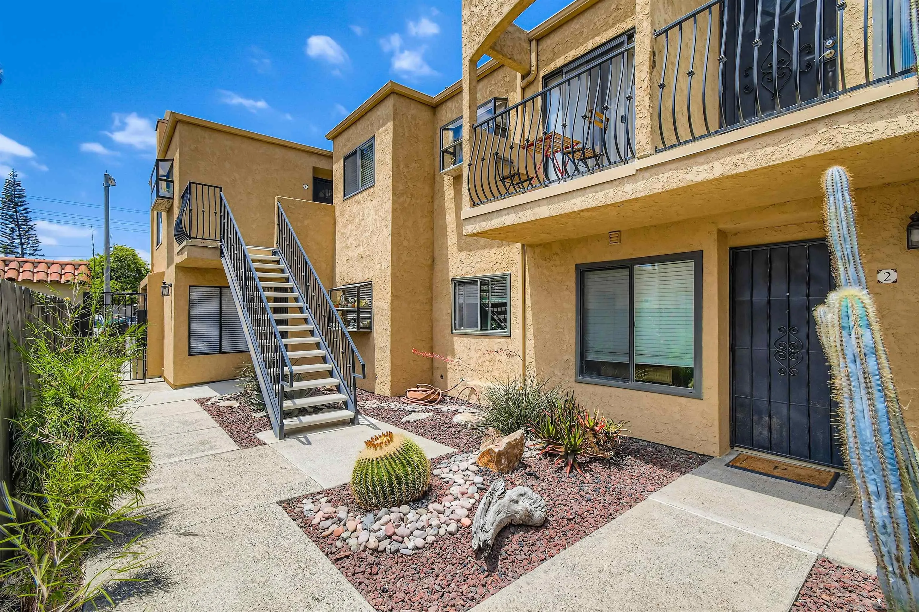Photo #2: 250035327 Listing 