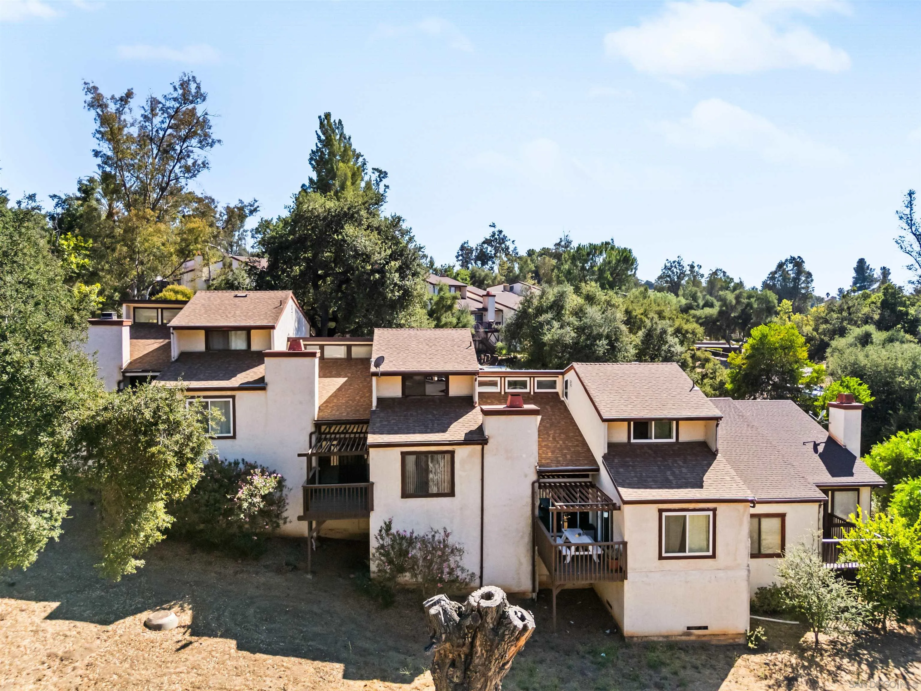 Photo #17: 250035329 Listing: Photo #17
