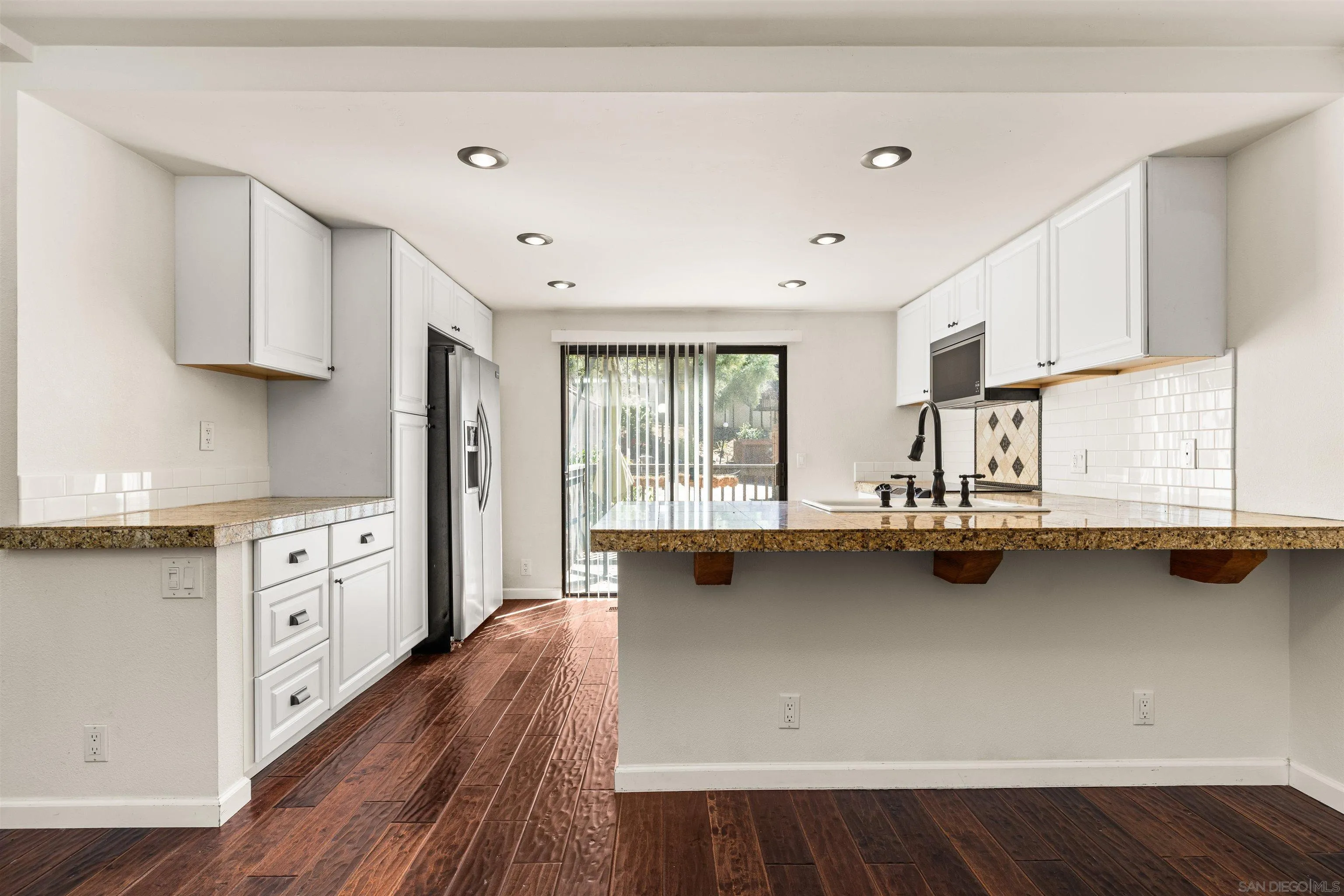 Photo #13: 250035329 Listing: Photo #13