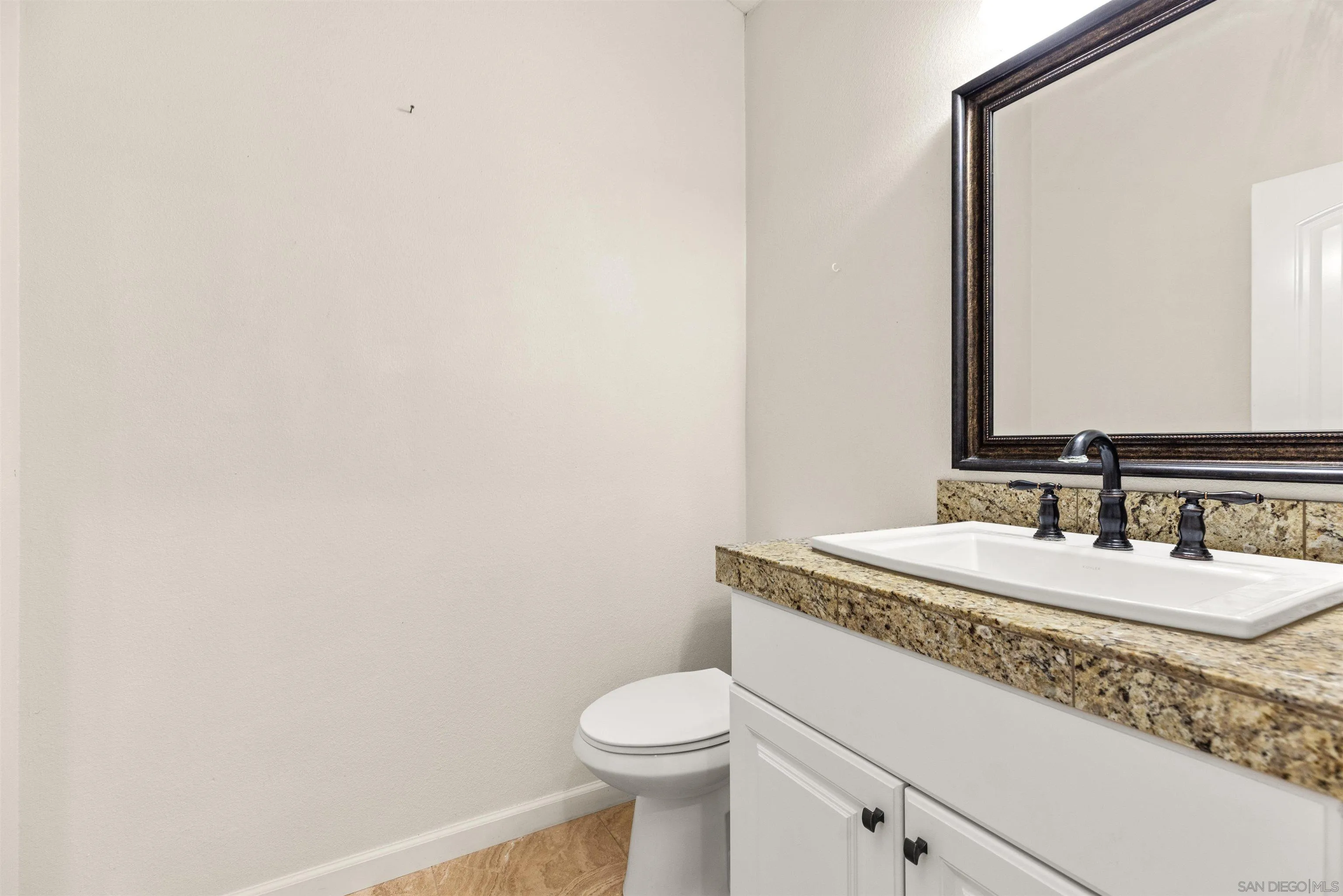 Photo #9: 250035329 Listing: Photo #9