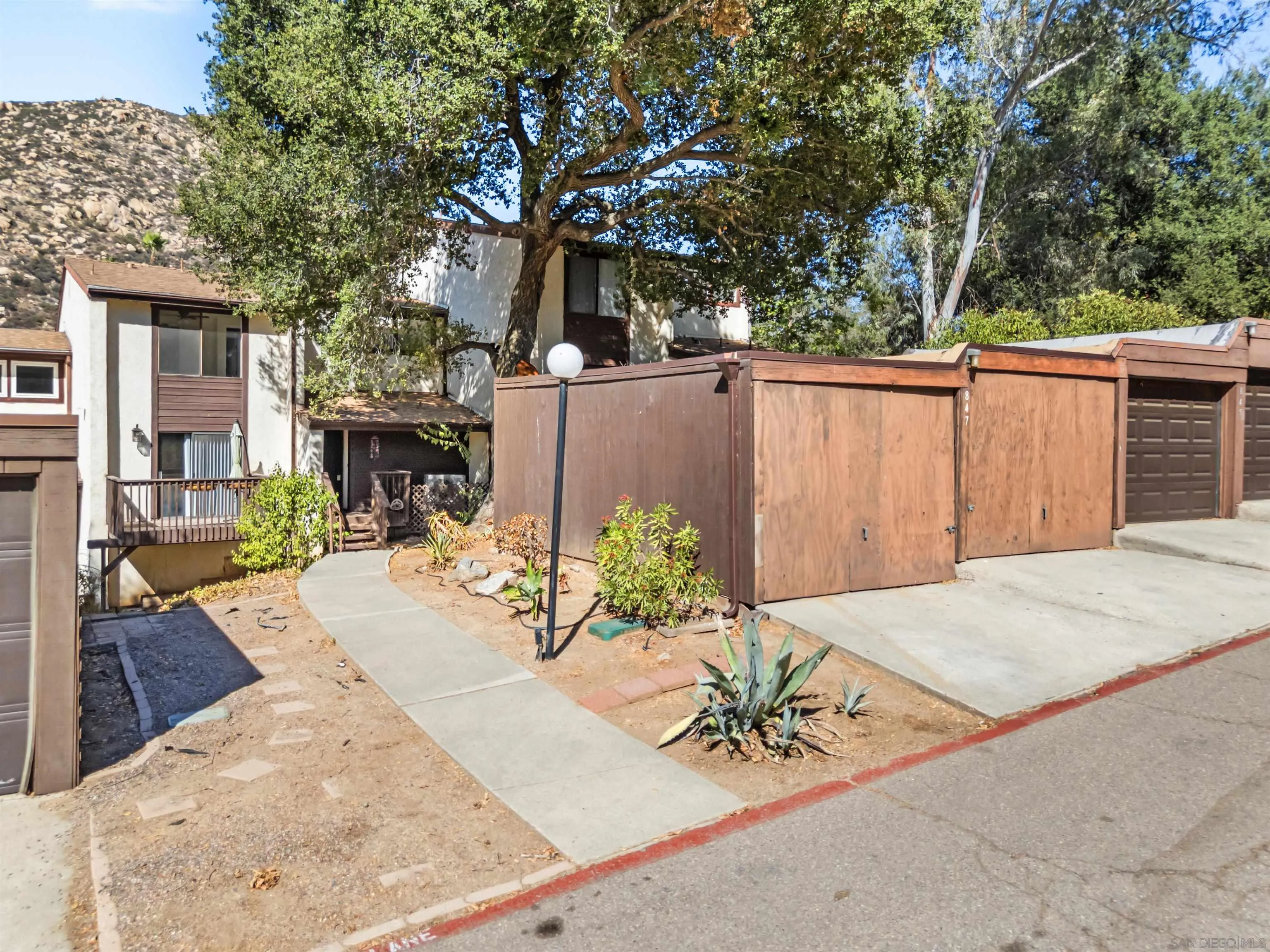 Photo #25: 250035329 Listing: Photo #25