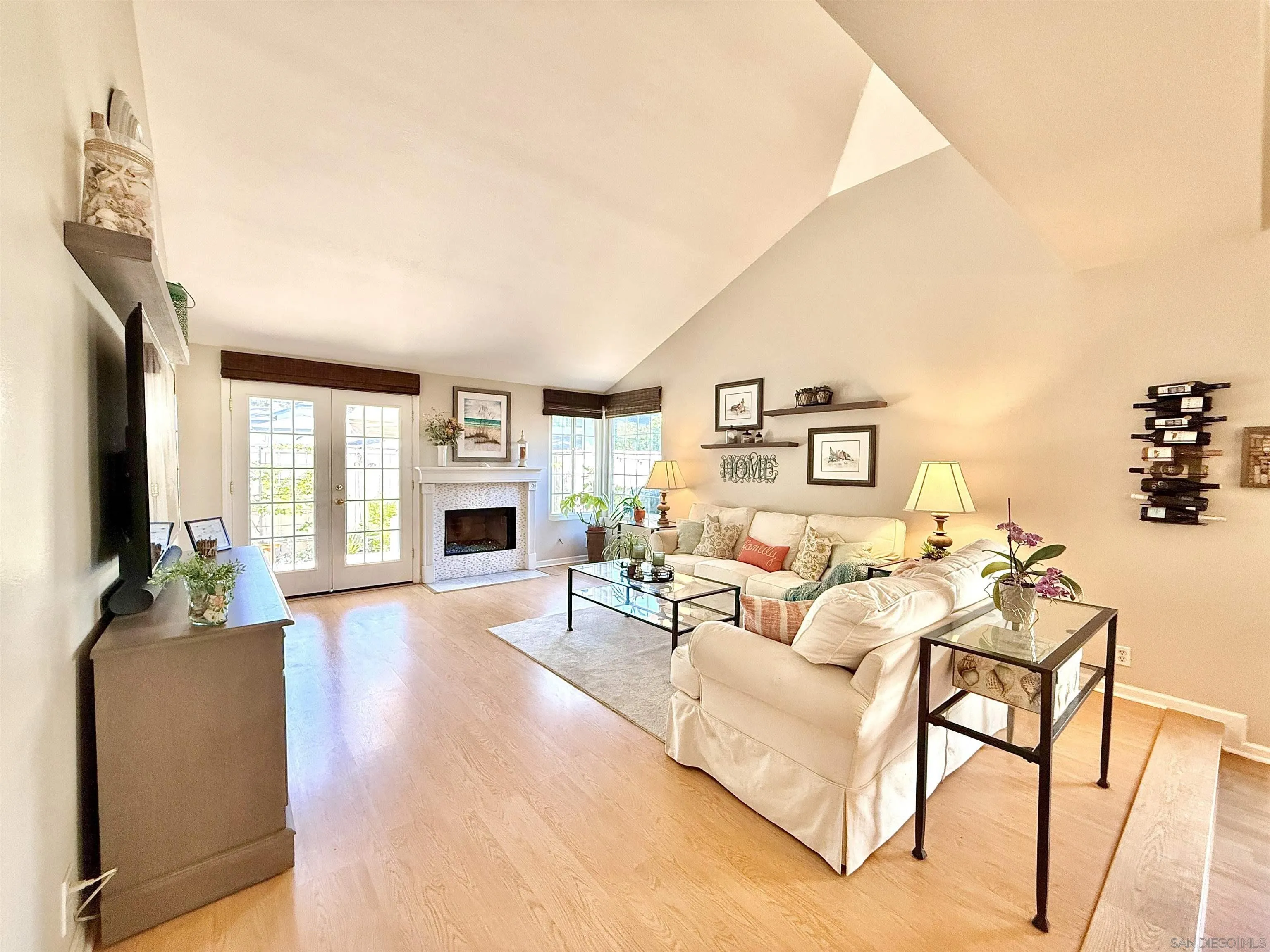 Photo #5: 250035334 Listing 
