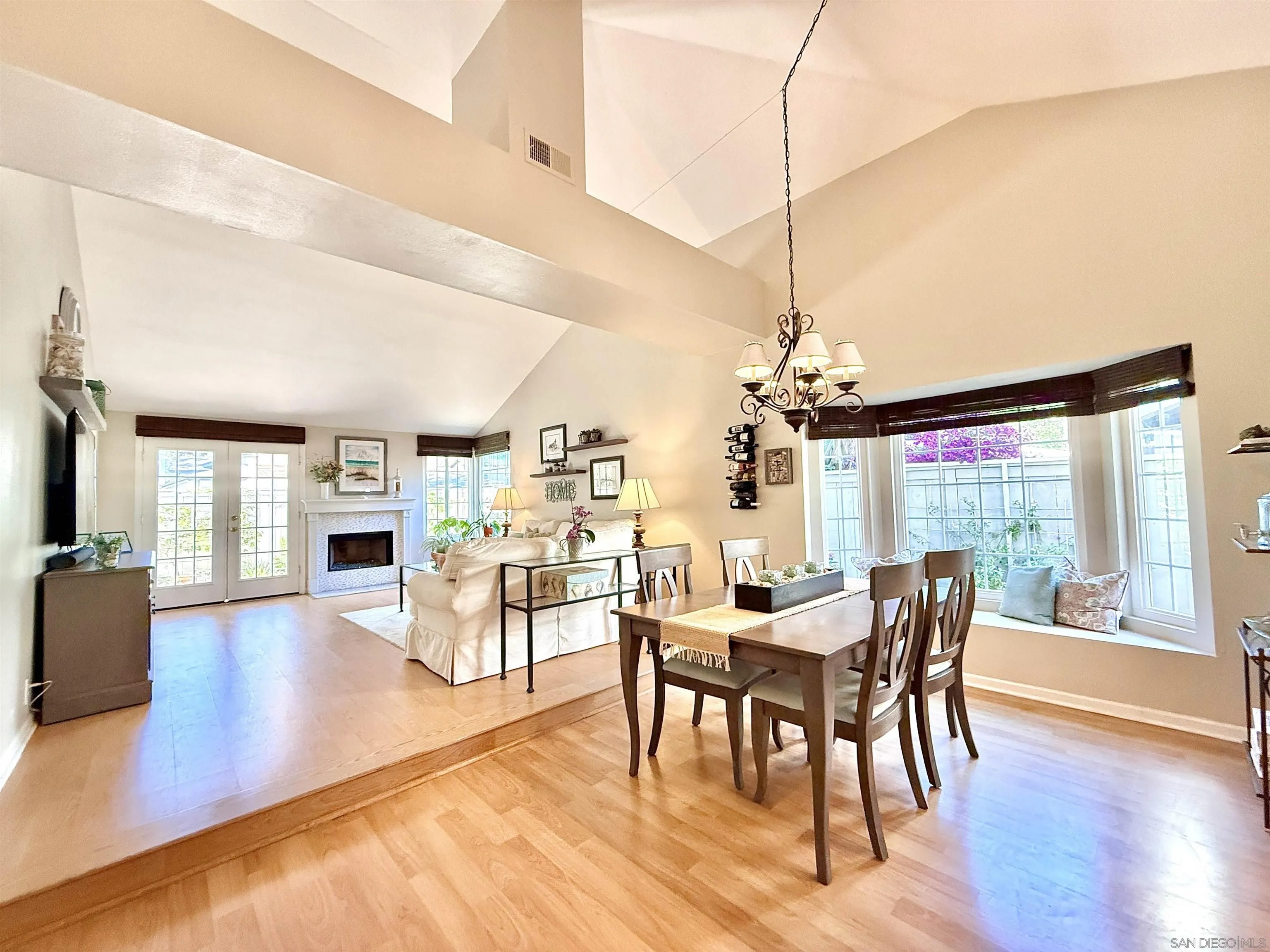 Photo #4: 250035334 Listing 