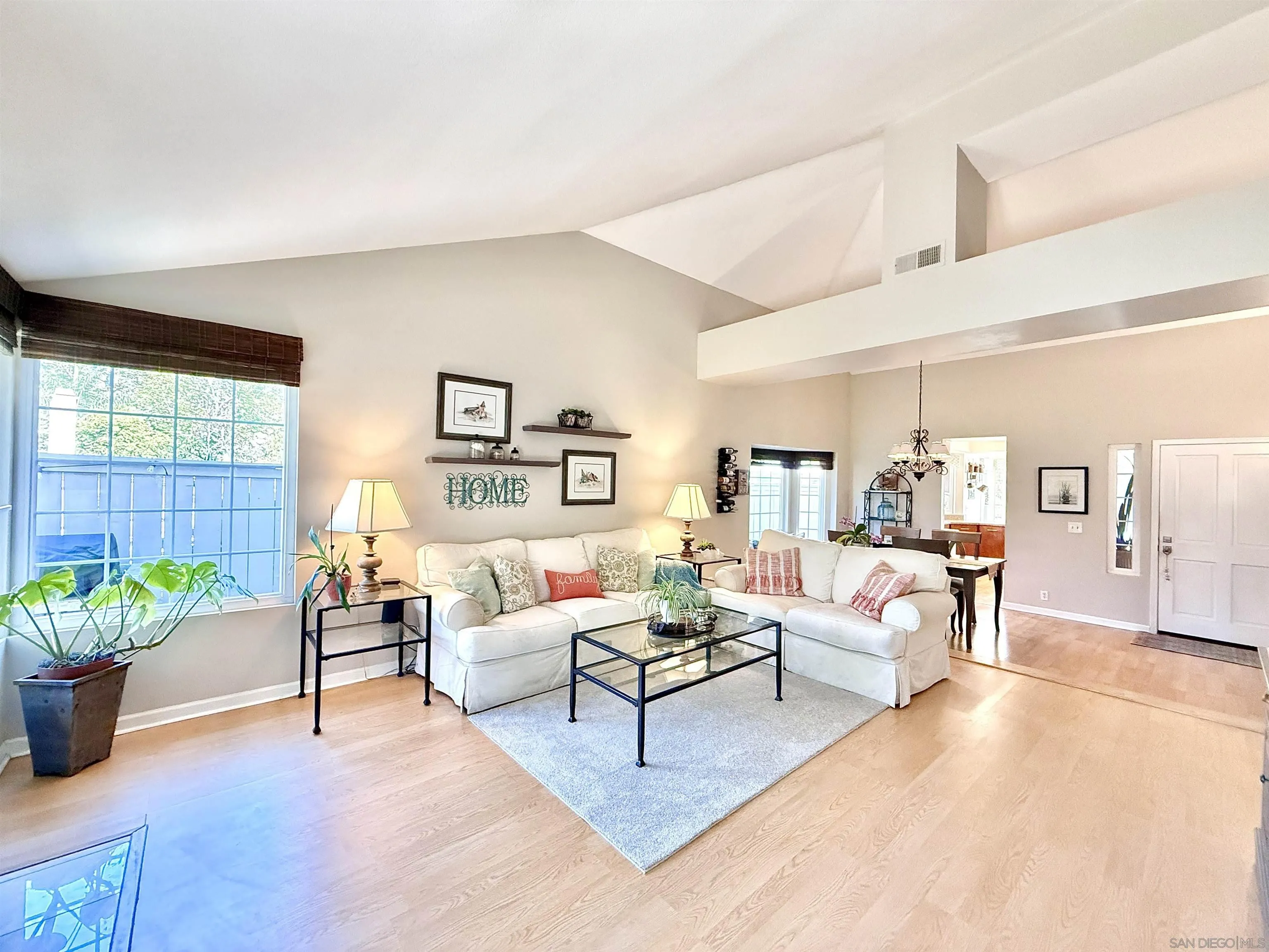 Photo #3: 250035334 Listing 