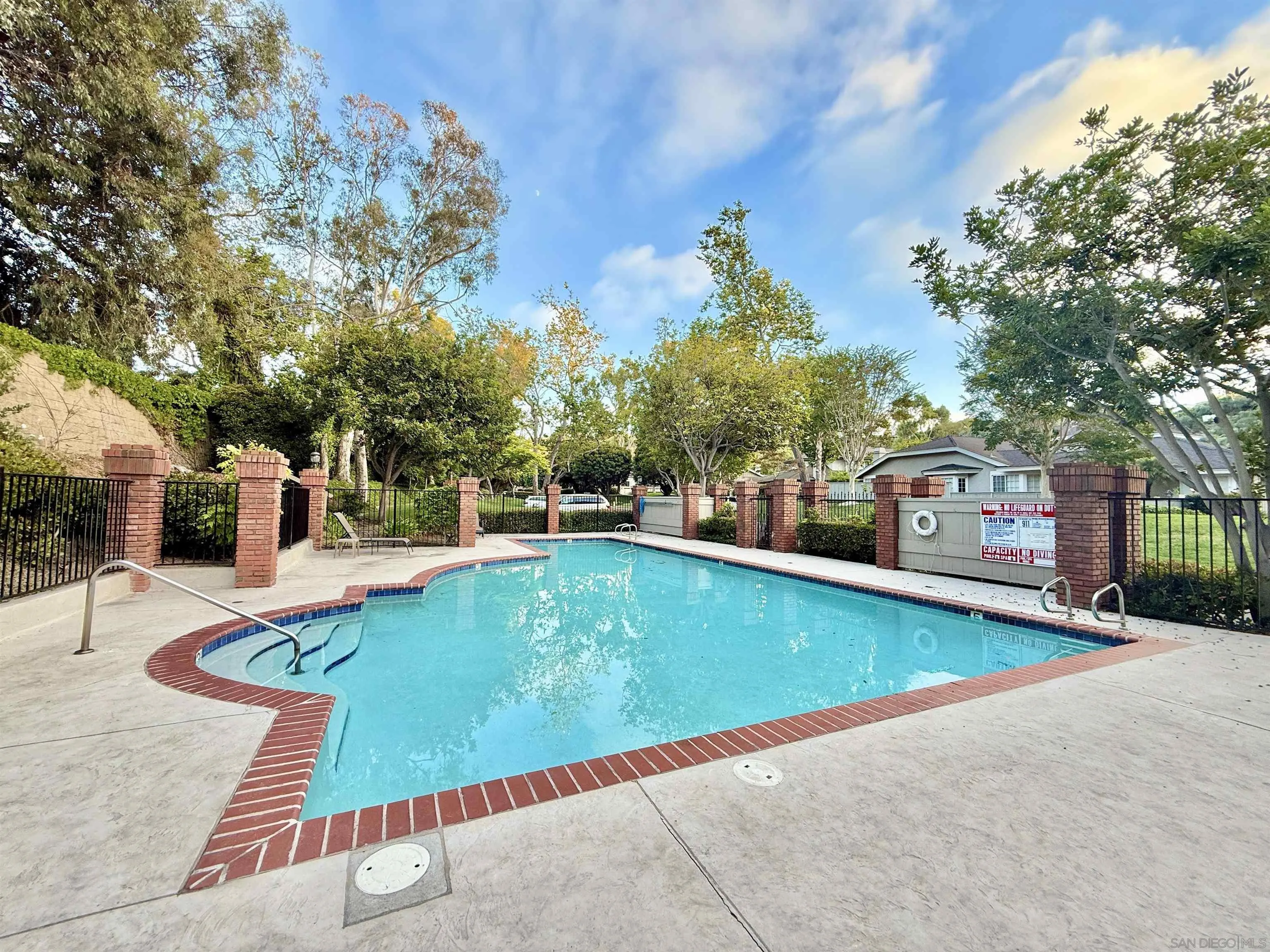 Photo #35: 250035334 Listing: Photo #35