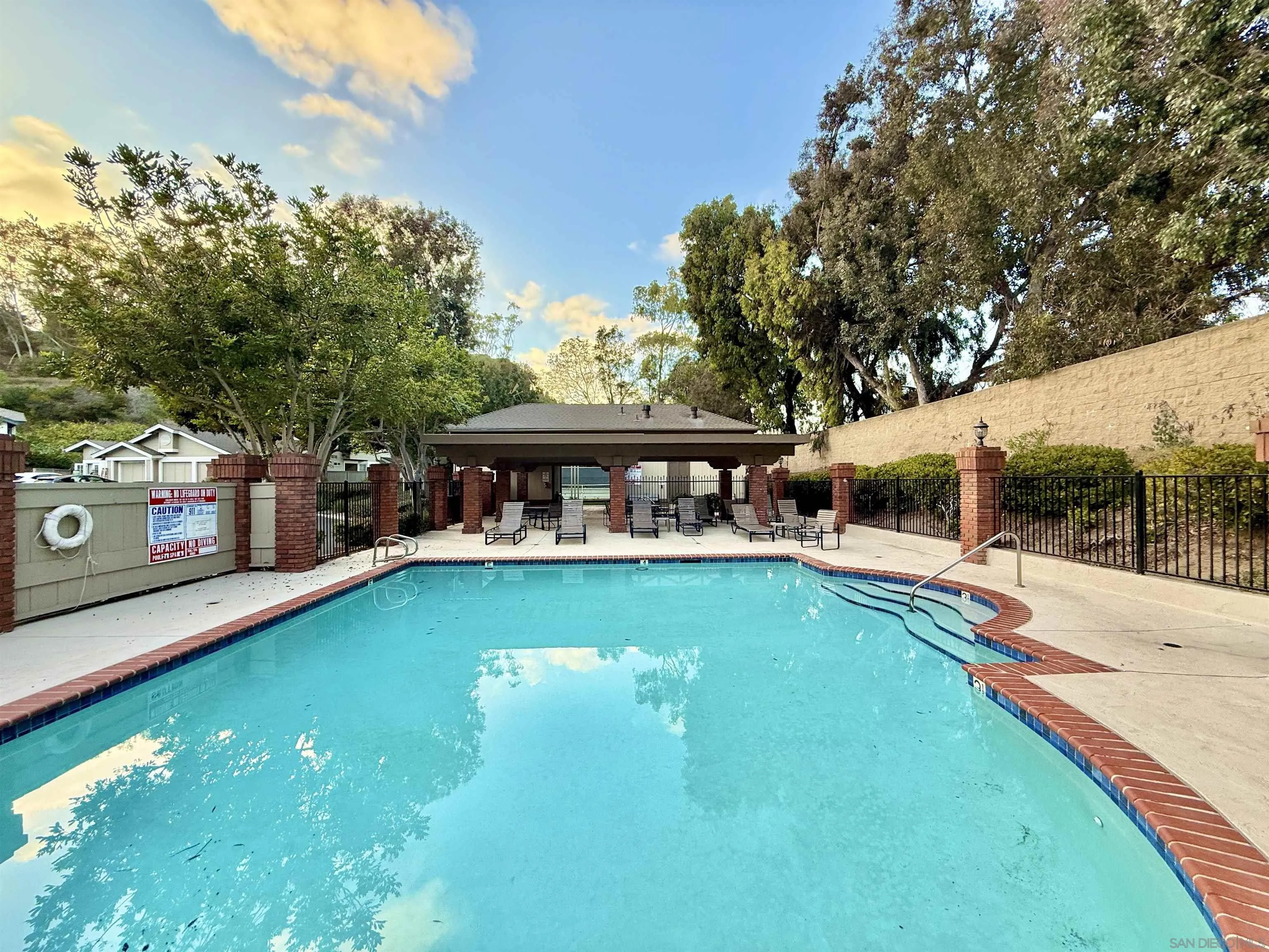Photo #37: 250035334 Listing: Photo #37