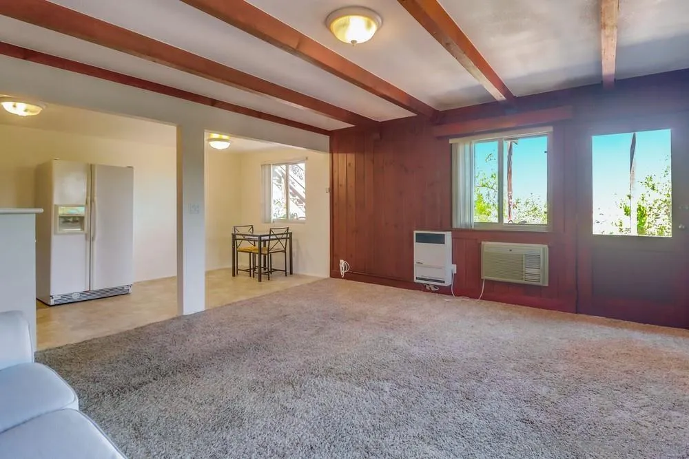 https://cdn.realtyfeed.com/cdn/127/250035338/442355128de45252471aa7e3b6af8635.webp