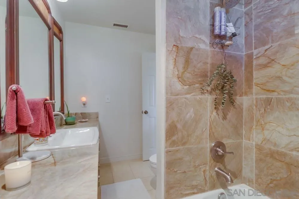 https://cdn.realtyfeed.com/cdn/127/250035338/fd0a9c585c98f848db9dff9e0d7a5816.webp