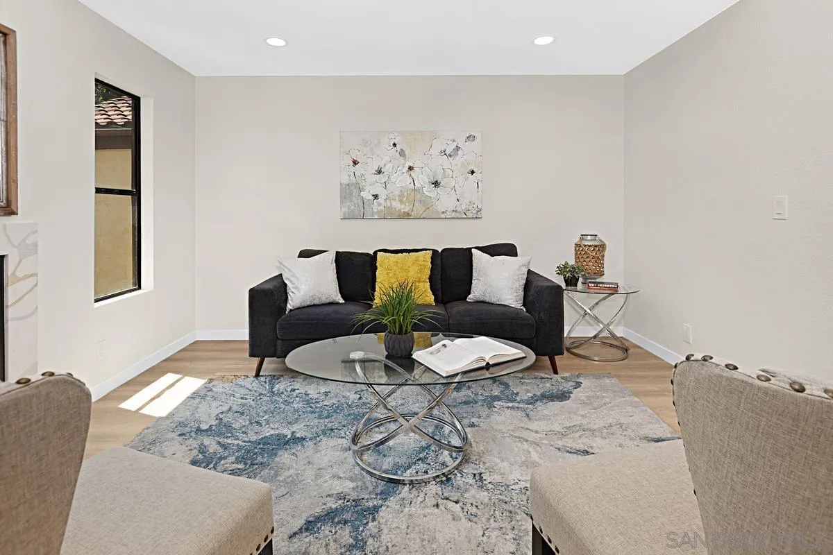 Photo #7: 250035340 Listing: Photo #7
