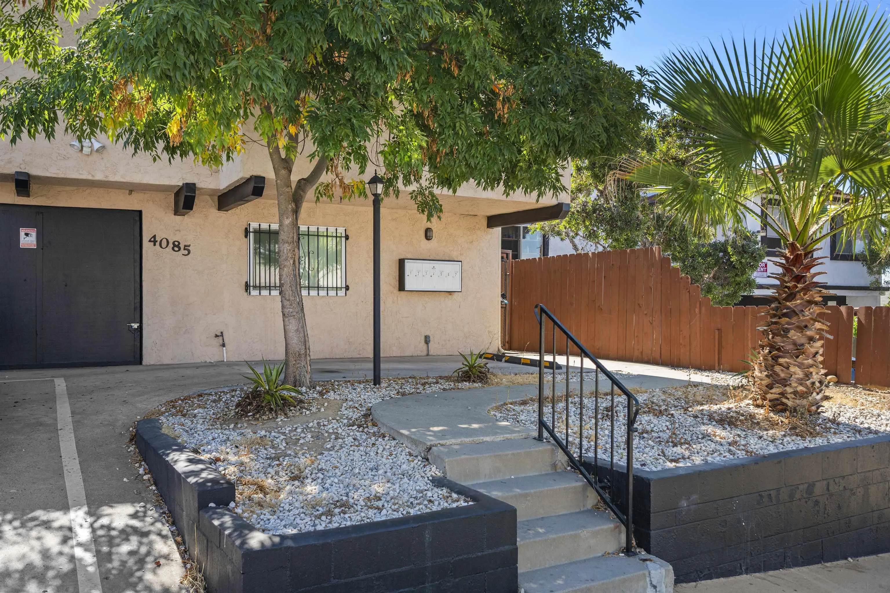 Photo #4: 250035342 Listing 
