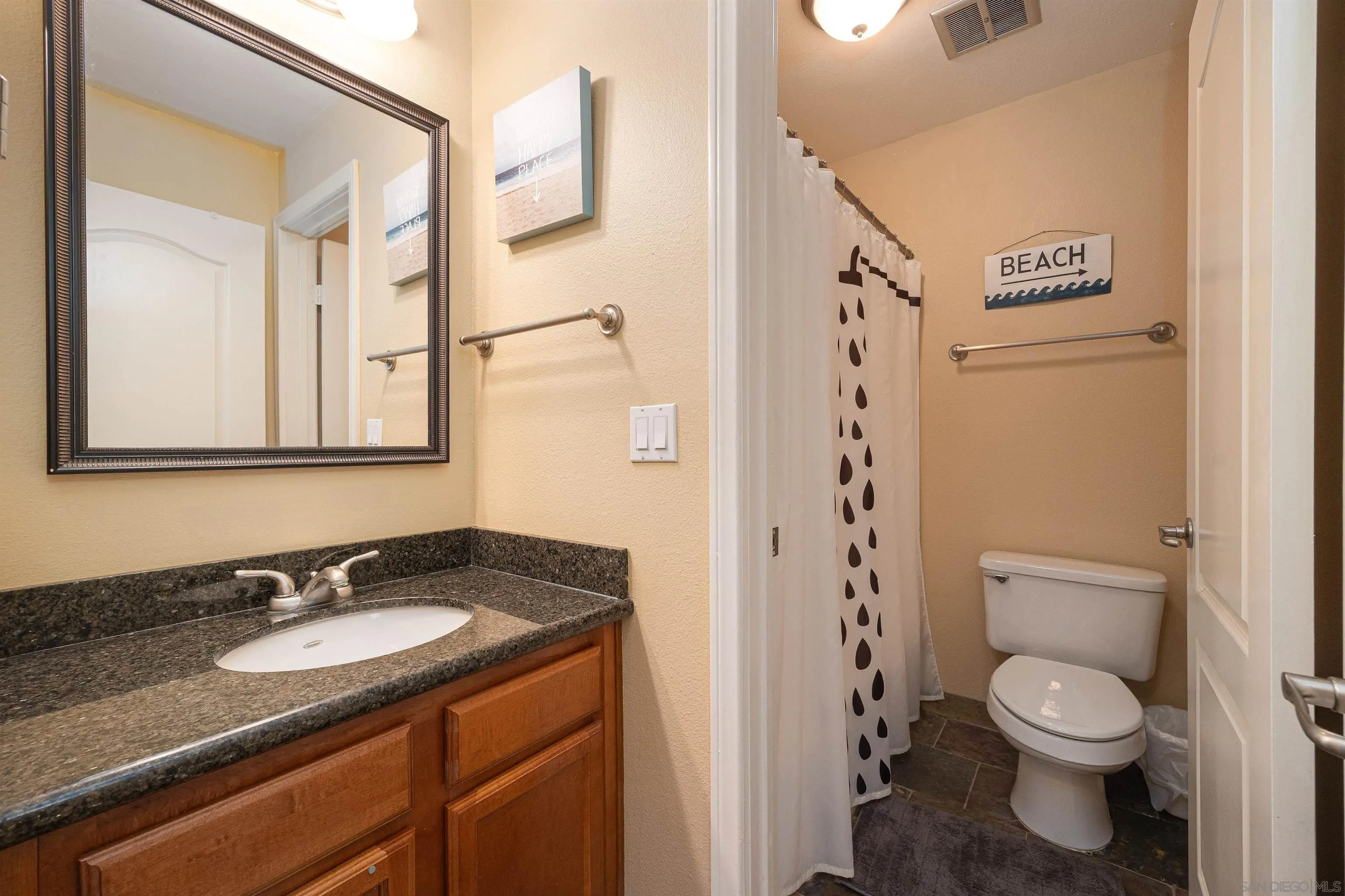 Photo #10: 250035361 Listing: Photo #10