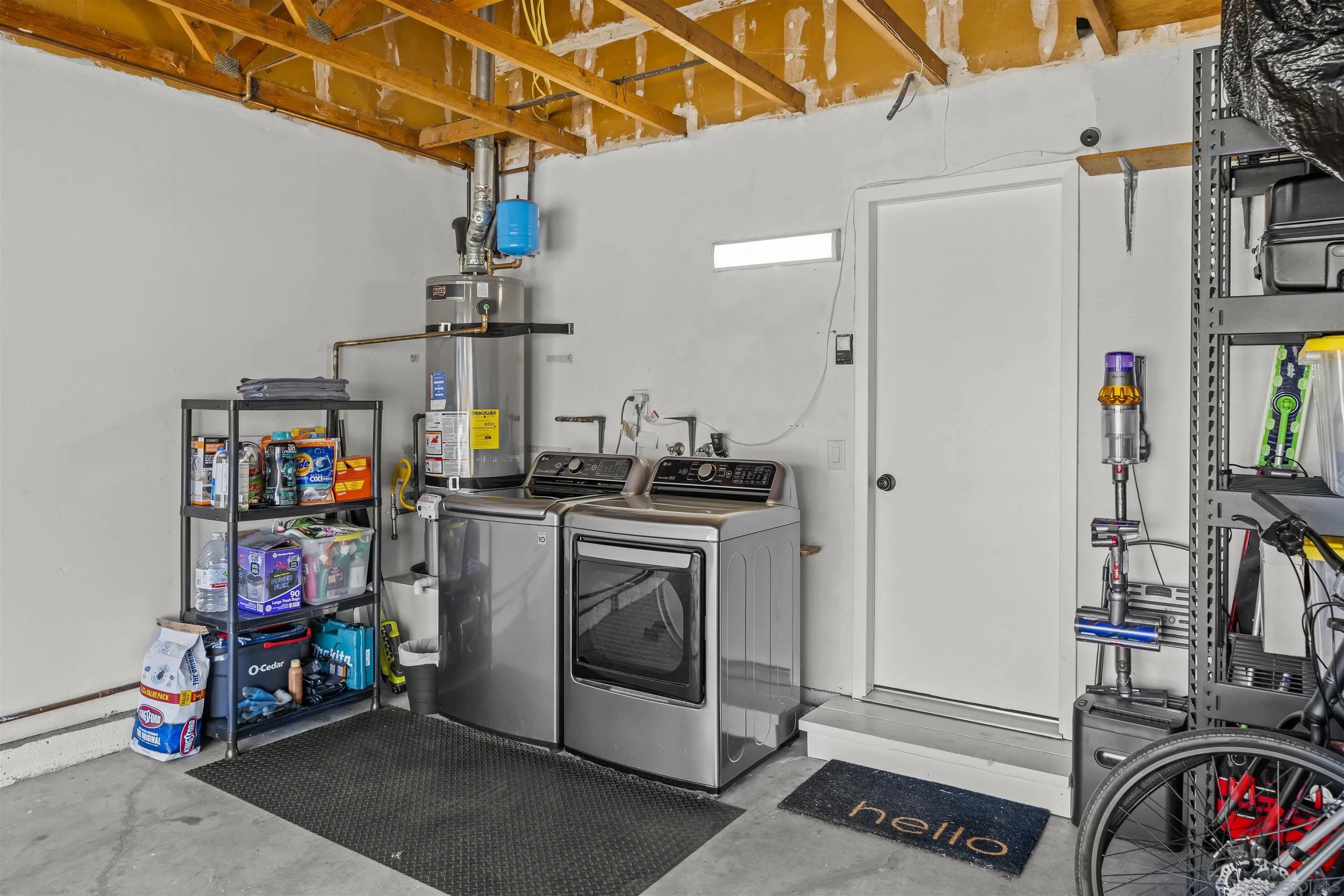 https://cdn.realtyfeed.com/cdn/127/250035365/b32ab1afe46b30a16da962e2eba35acd.webp