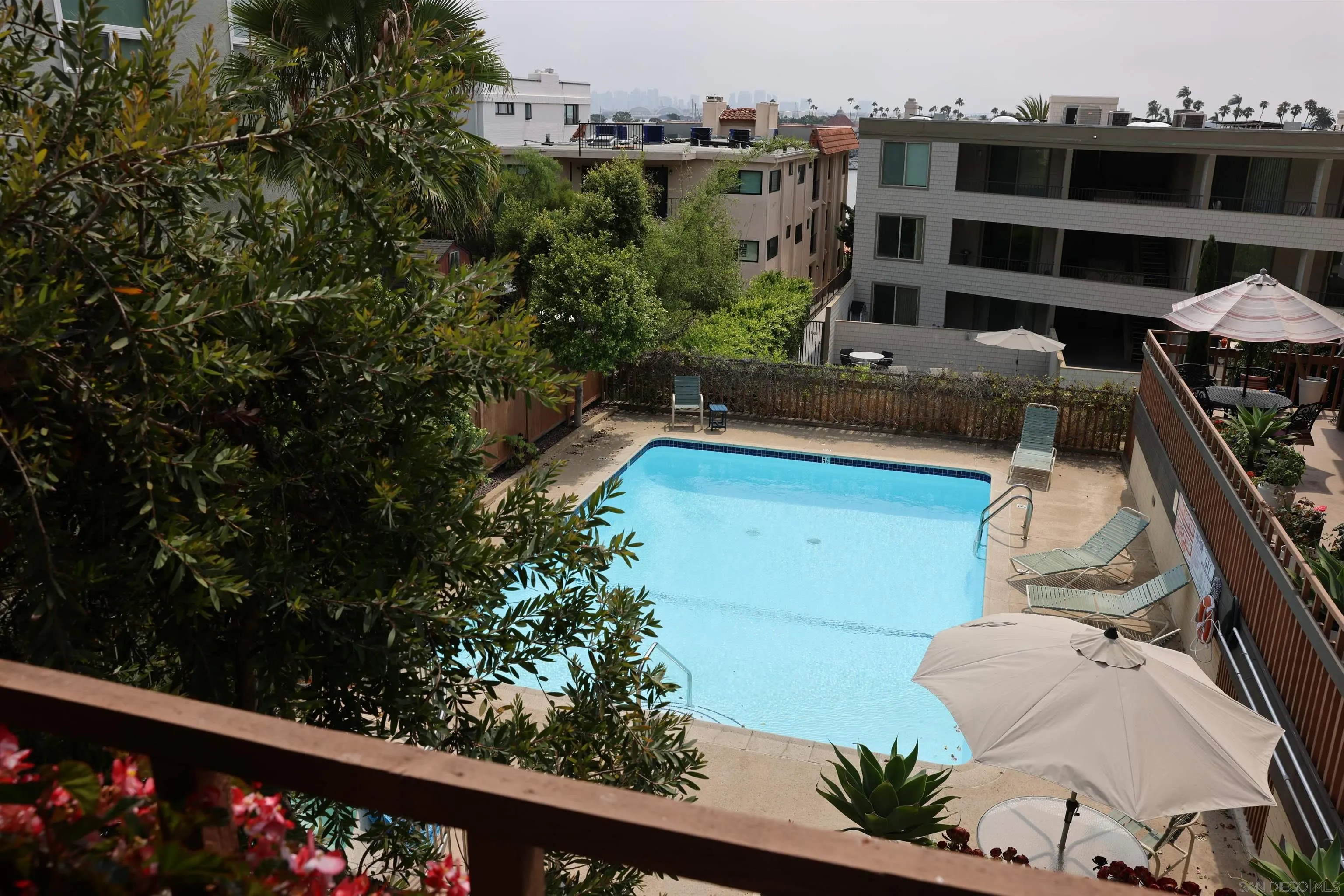 Photo #16: 250035371 Listing: Photo #16