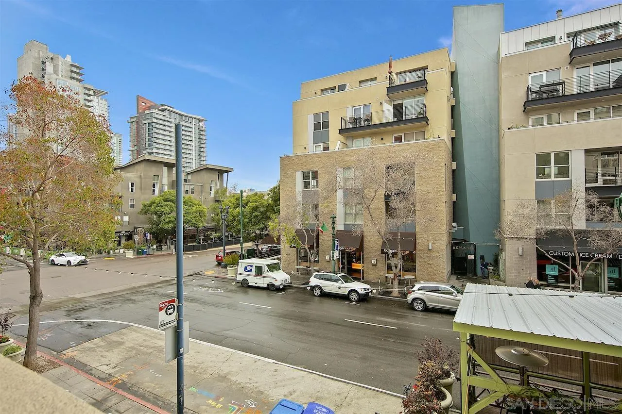Photo #15: 250035381 Listing: Photo #15