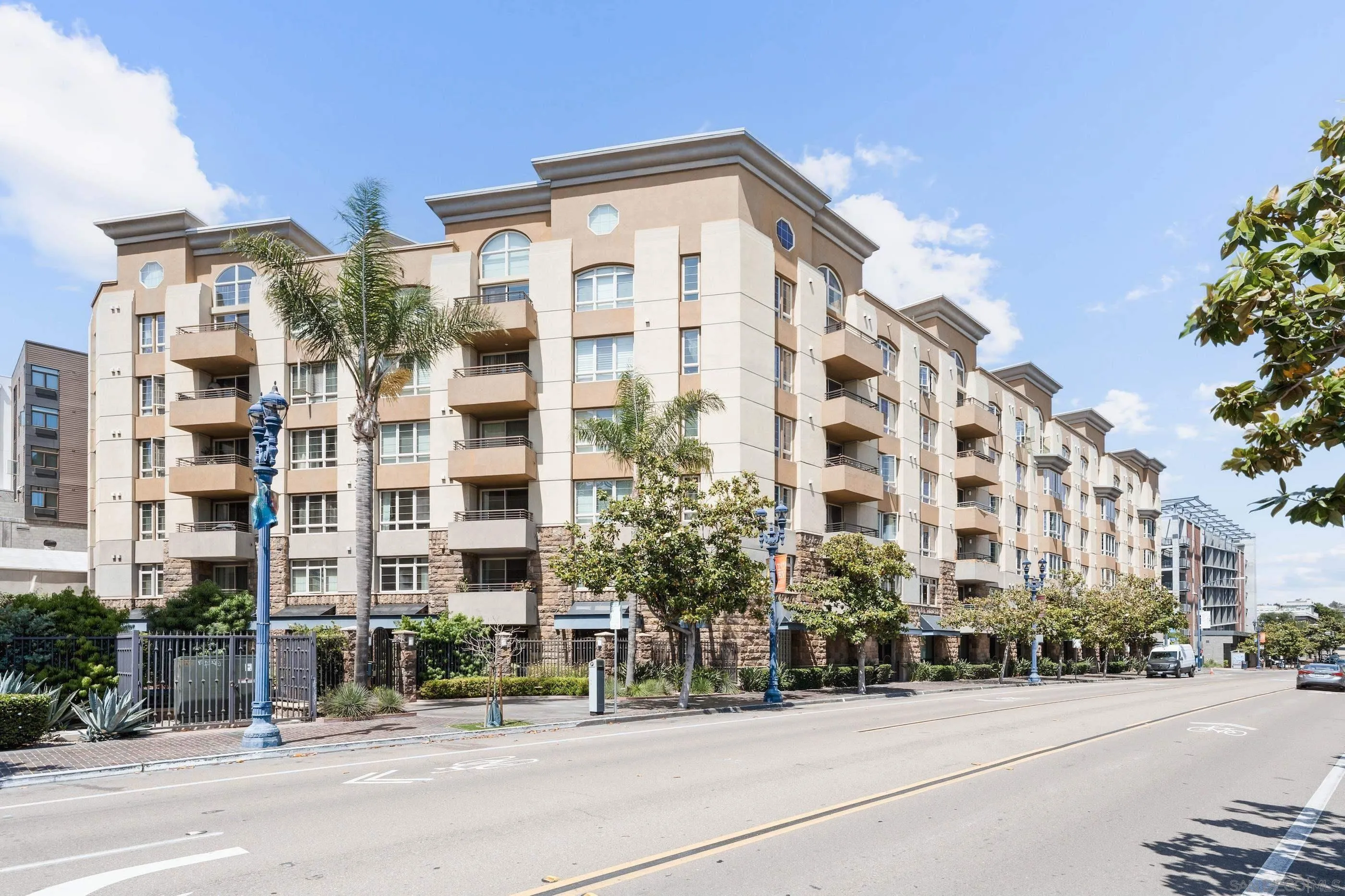 Photo #2: 250035395 Listing 