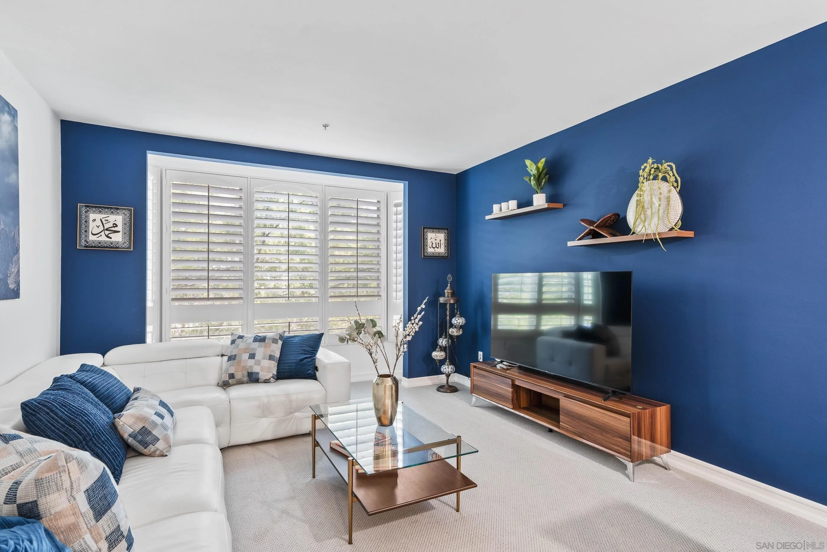 Photo #3: 250035395 Listing 