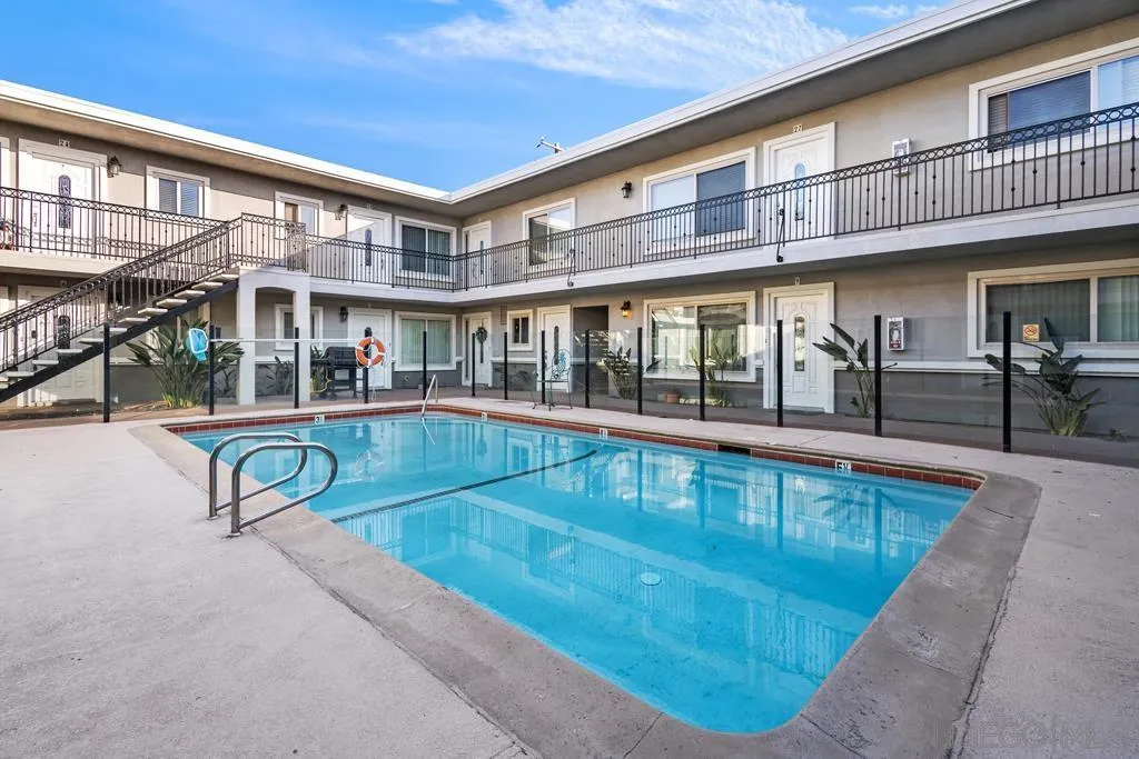 https://cdn.realtyfeed.com/cdn/127/250035398/a12be76ce47445f5d59a22c64943127a.webp